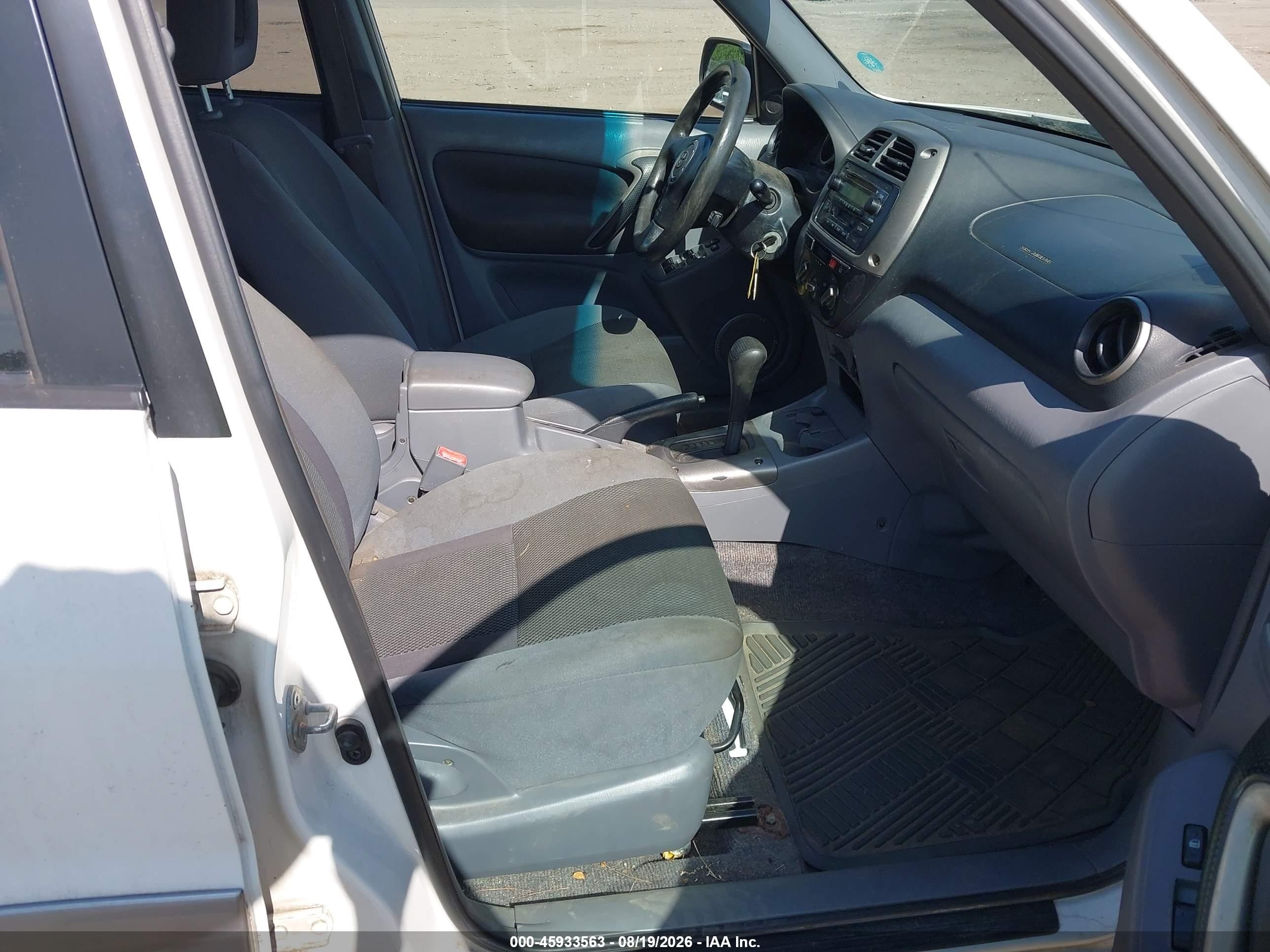 2003 Toyota Rav4   White vin: JTEHH20V330261271