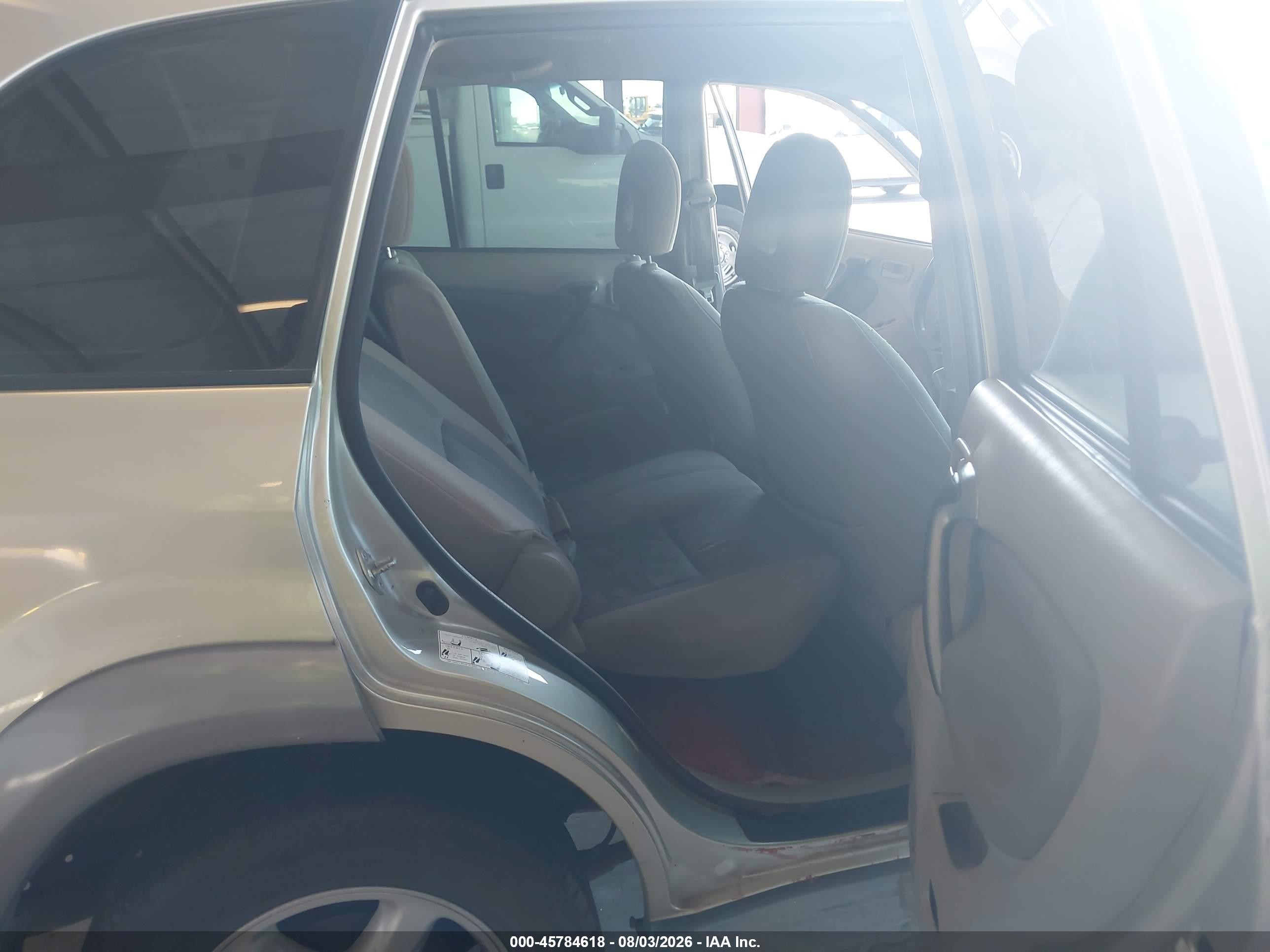 2003 Toyota Rav4   Желто-коричневый vin: JTEHH20V336078983