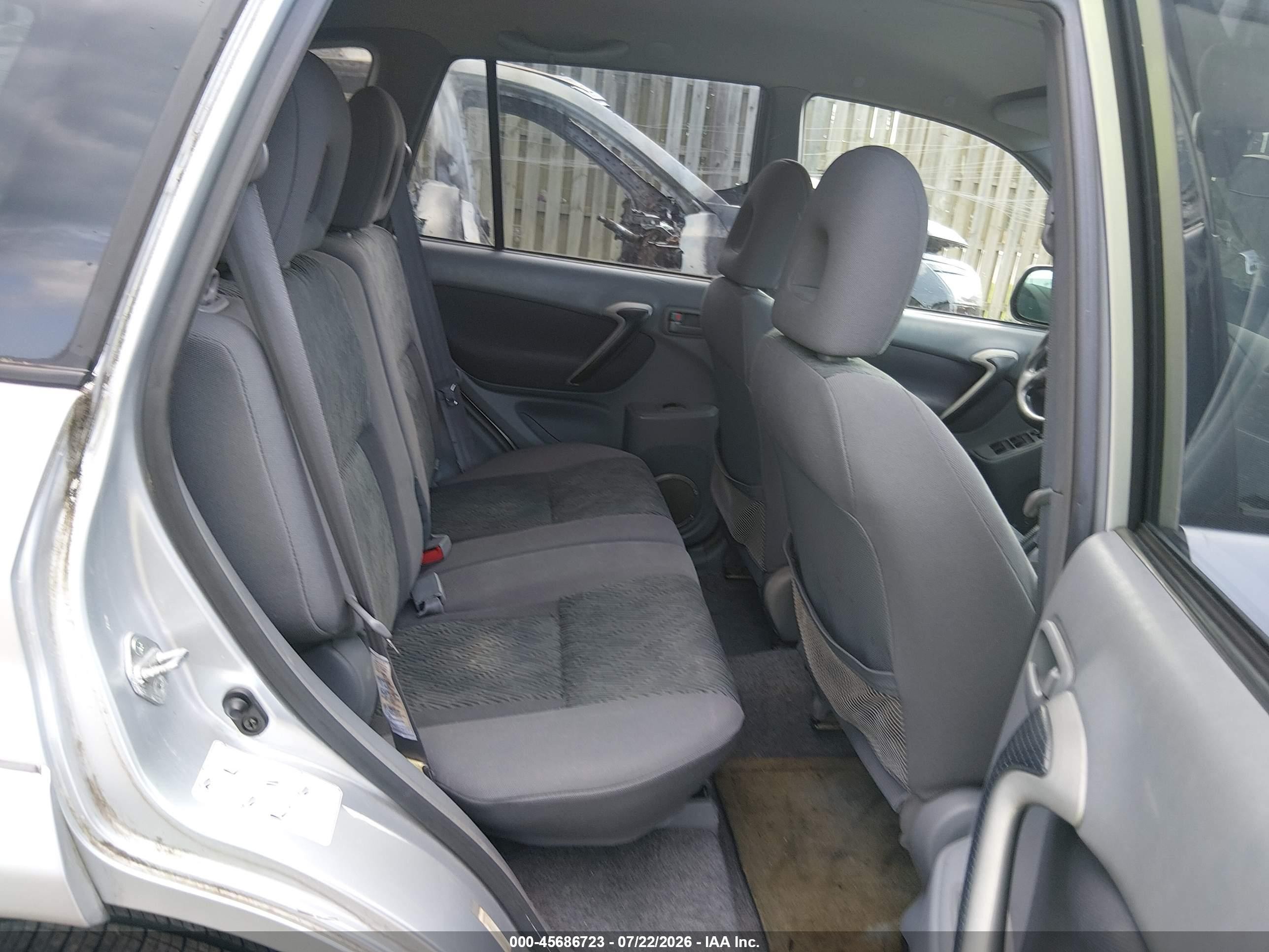 2002 Toyota Rav4   Silver vin: JTEHH20V426029919