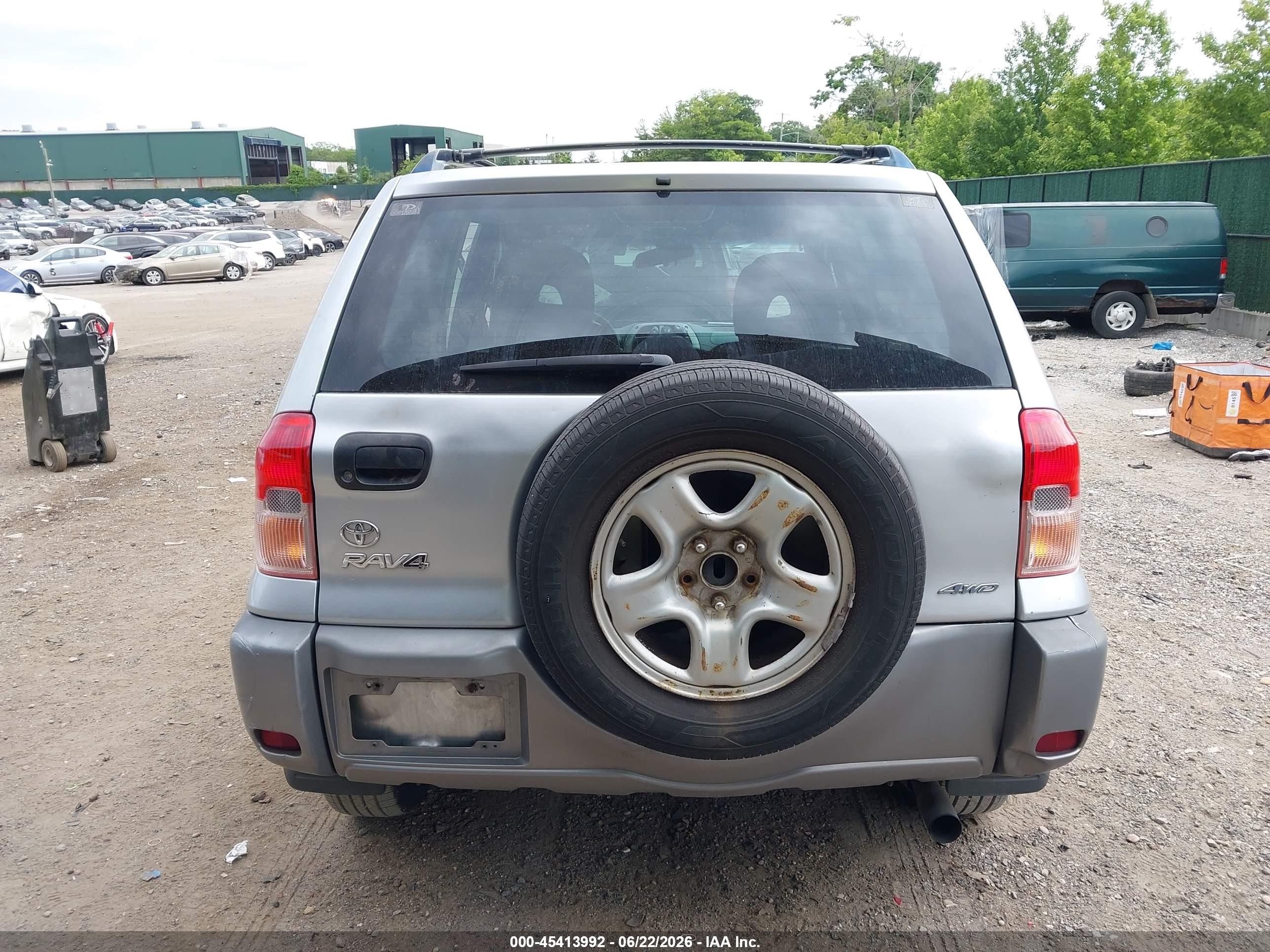2003 Toyota Rav4   Gray vin: JTEHH20V436086204