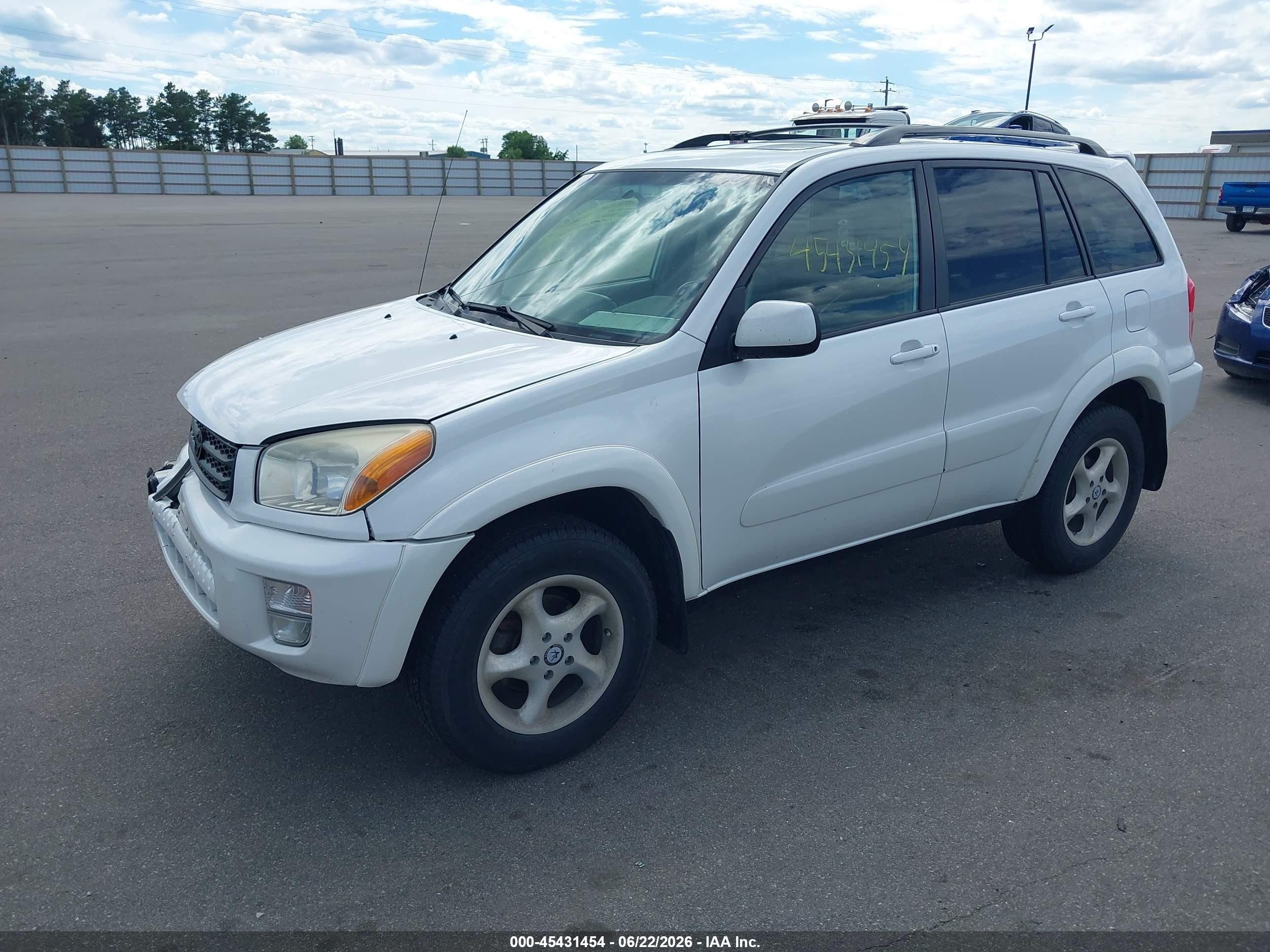 2002 Toyota Rav4   White vin: JTEHH20V720137759