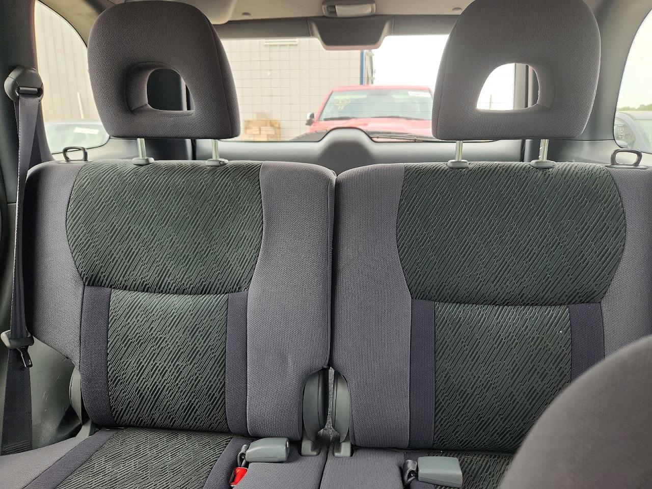 2001 Toyota Rav4 Base Серебряный vin: JTEHH20V810058504