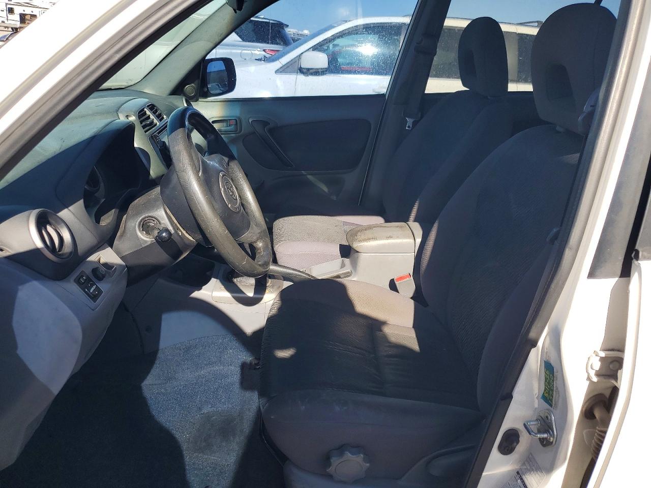 2001 Toyota Rav4 Base Белый vin: JTEHH20V816012152