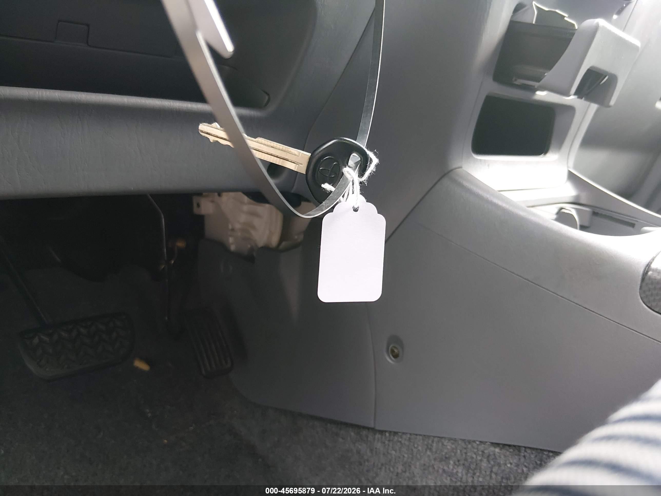 2002 Toyota Rav4   Silver vin: JTEHH20V820144333