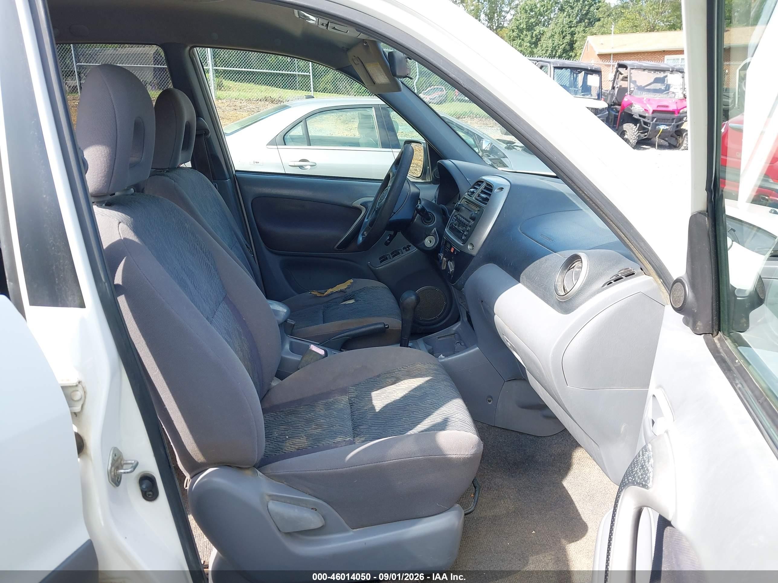 2001 Toyota Rav4   White vin: JTEHH20V910080222