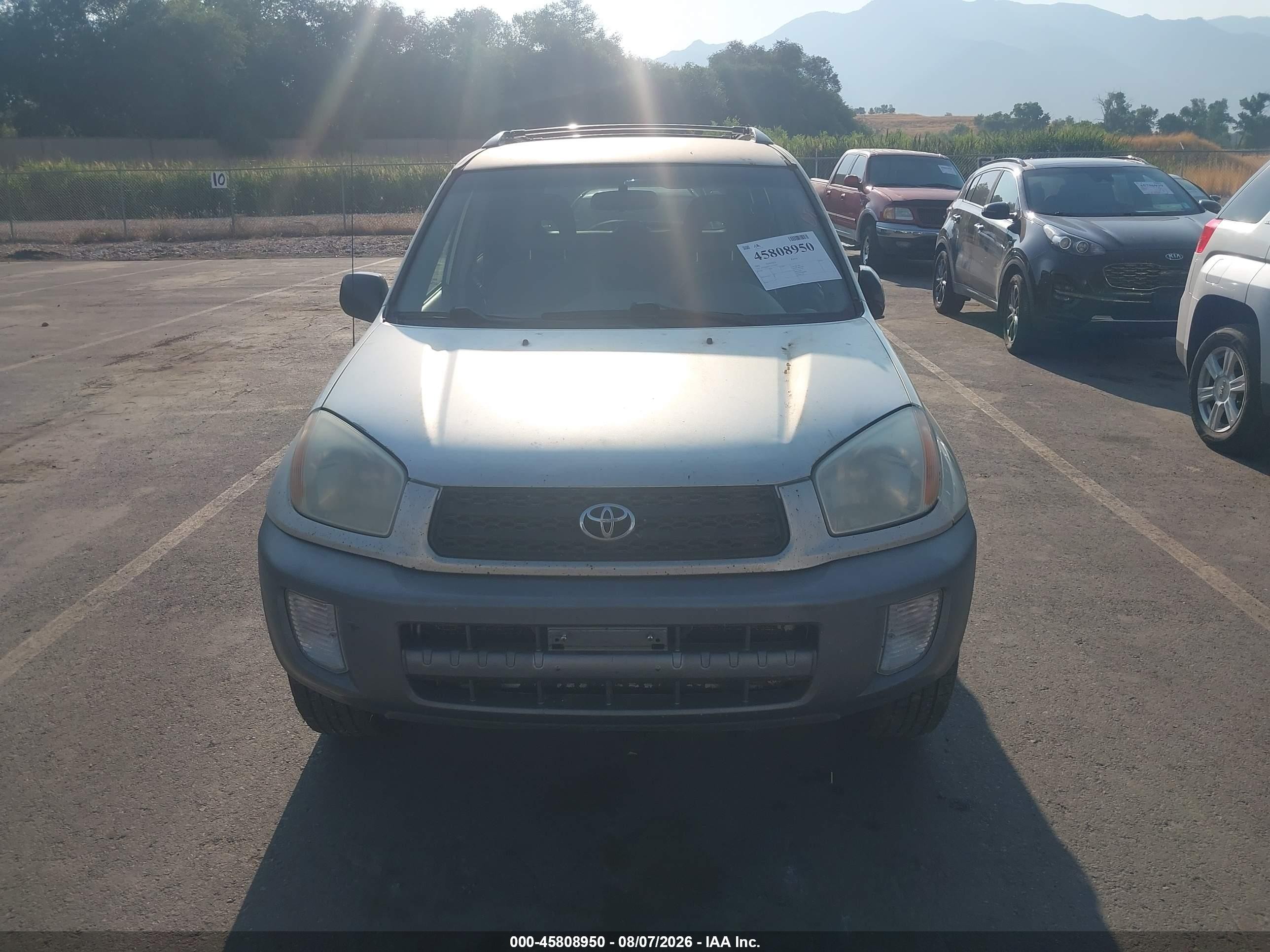 2002 Toyota Rav4   White vin: JTEHH20VX26014079