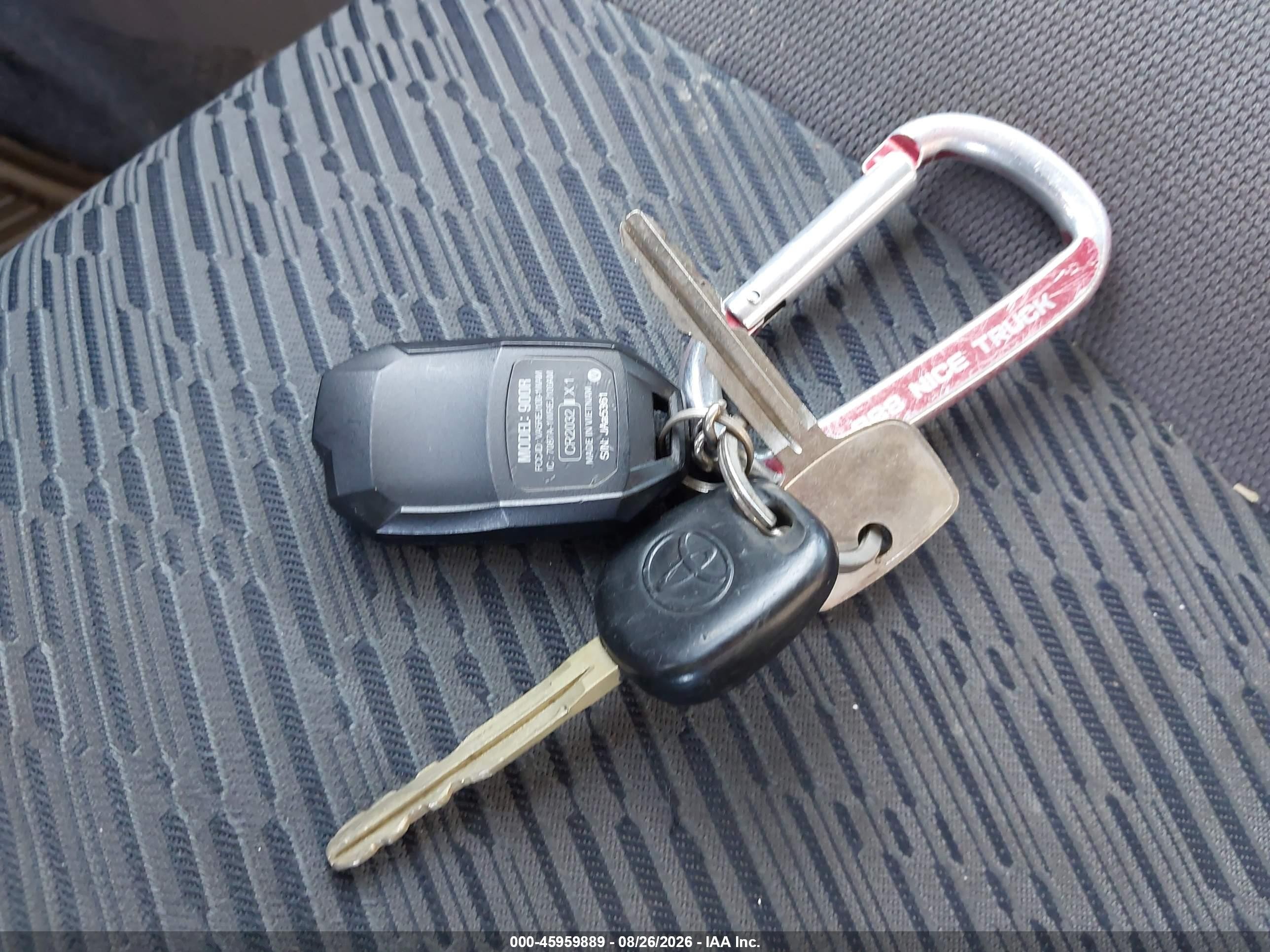 2003 Toyota Rav4   Silver vin: JTEHH20VX30195236