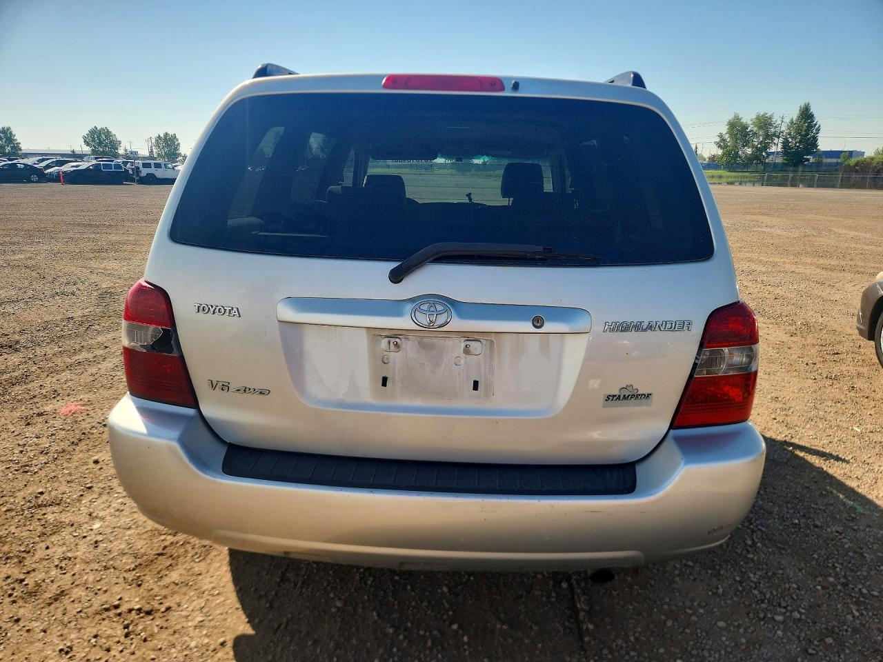2005 Toyota Highlander Limited Silver vin: JTEHP21A050083160