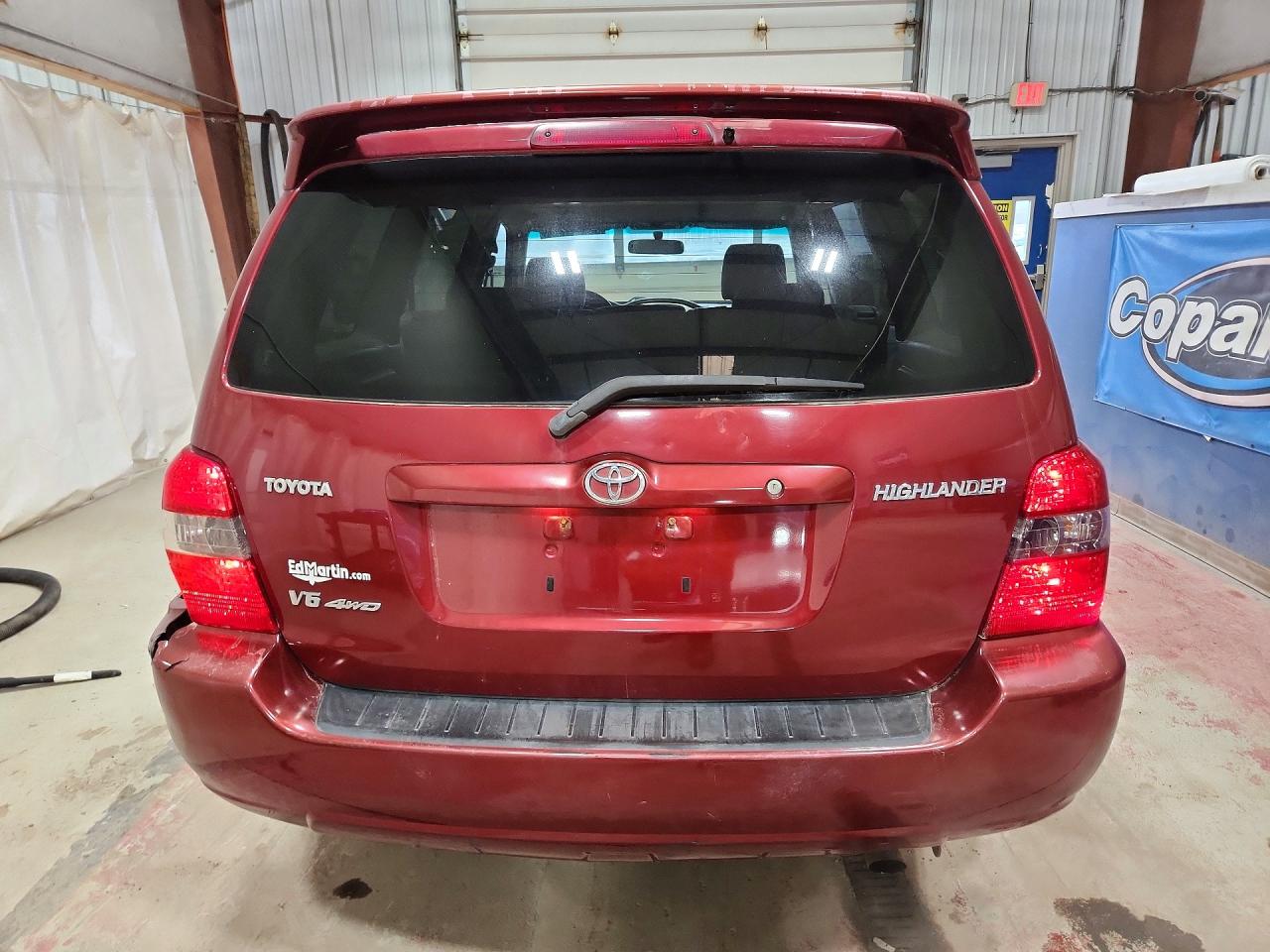 2007 Toyota Highlander Base Burgundy vin: JTEHP21A270210753