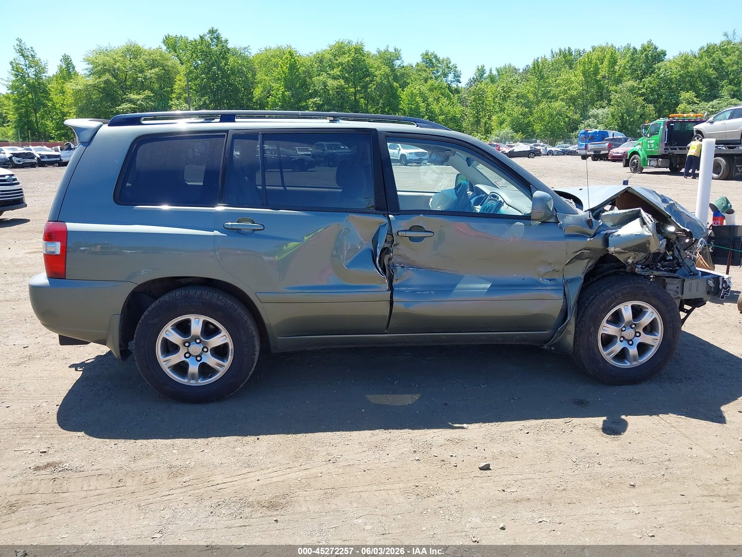 2007 Toyota Highlander V6 Green vin: JTEHP21AX70216901