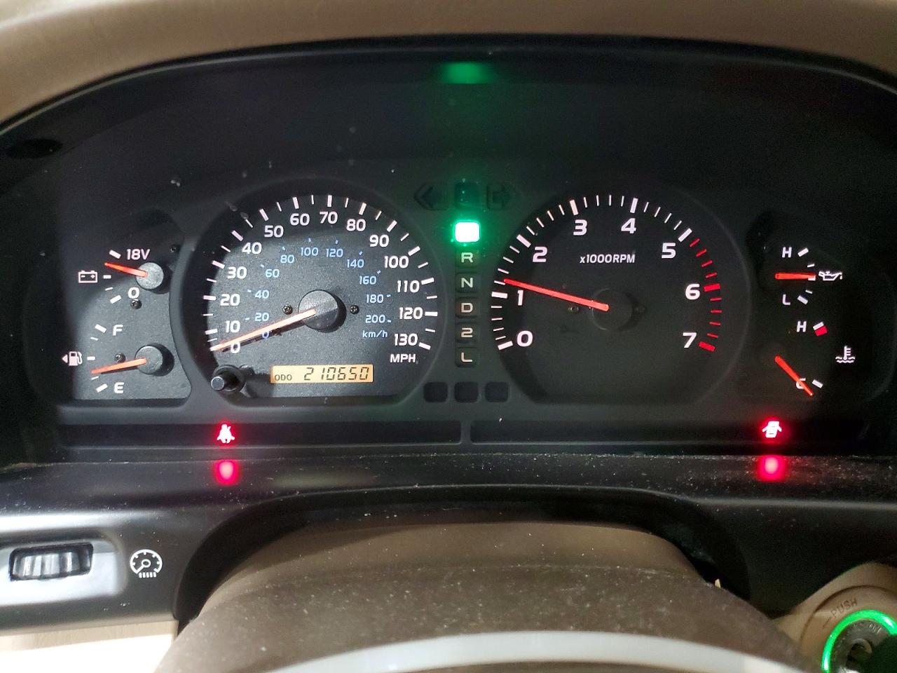 2002 Toyota Land Cruiser Silver vin: JTEHT05J022026225
