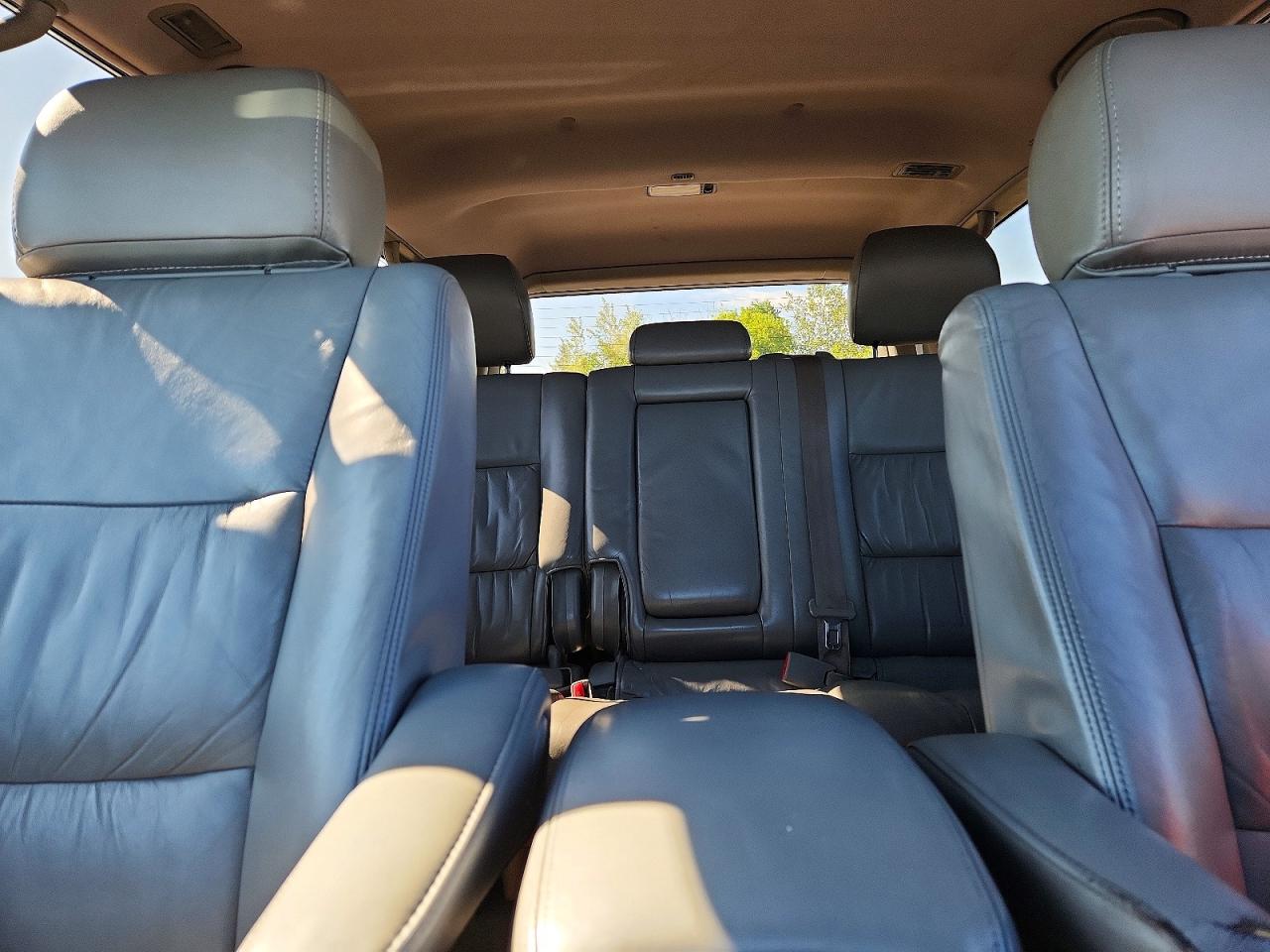 2003 Toyota Land Cruiser Base Gray vin: JTEHT05J032048176