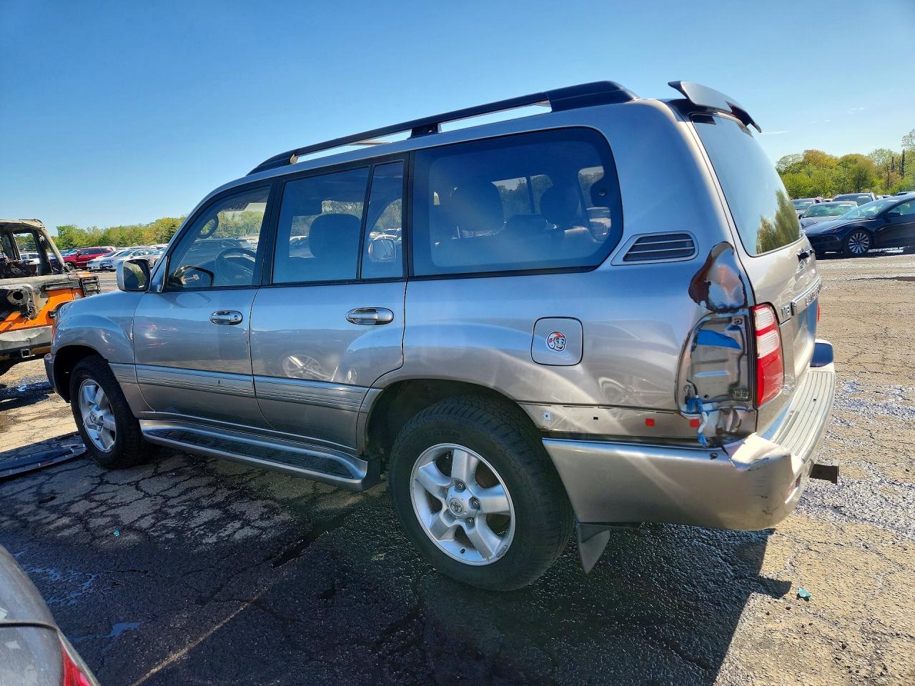 2003 Toyota Land Cruiser Base Gray vin: JTEHT05J032048176