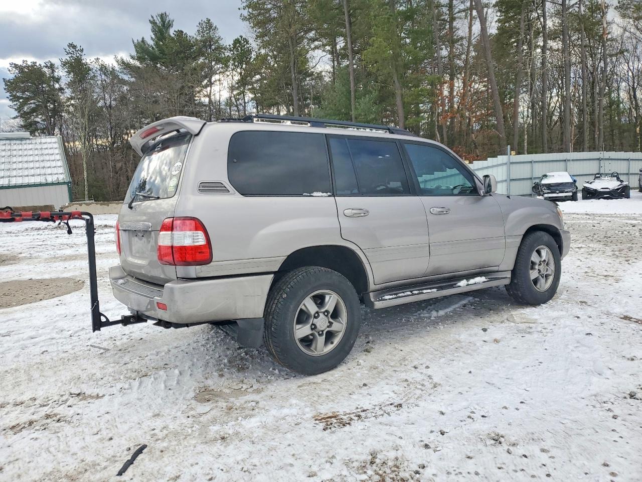2006 Toyota Land Cruiser Silver vin: JTEHT05J062082669