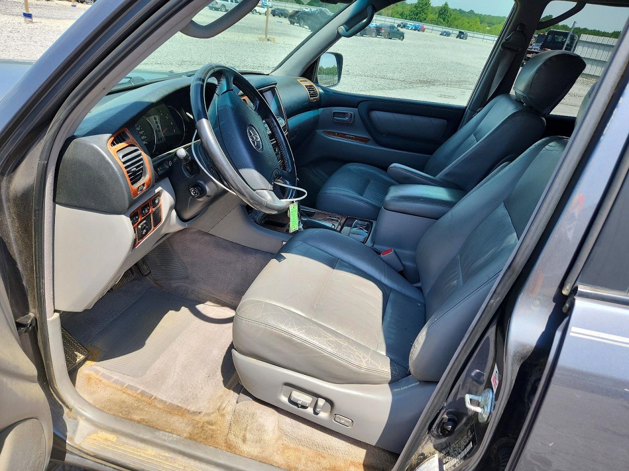 2006 Toyota Land Cruiser Base Gray vin: JTEHT05J062087144