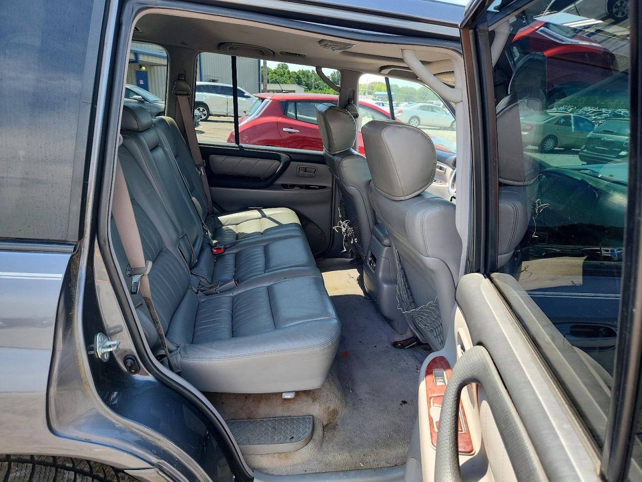 2006 Toyota Land Cruiser Base Gray vin: JTEHT05J062087144