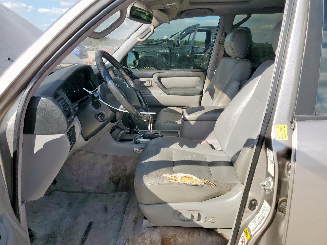 2003 Toyota Land Cruiser Silver vin: JTEHT05J132034481