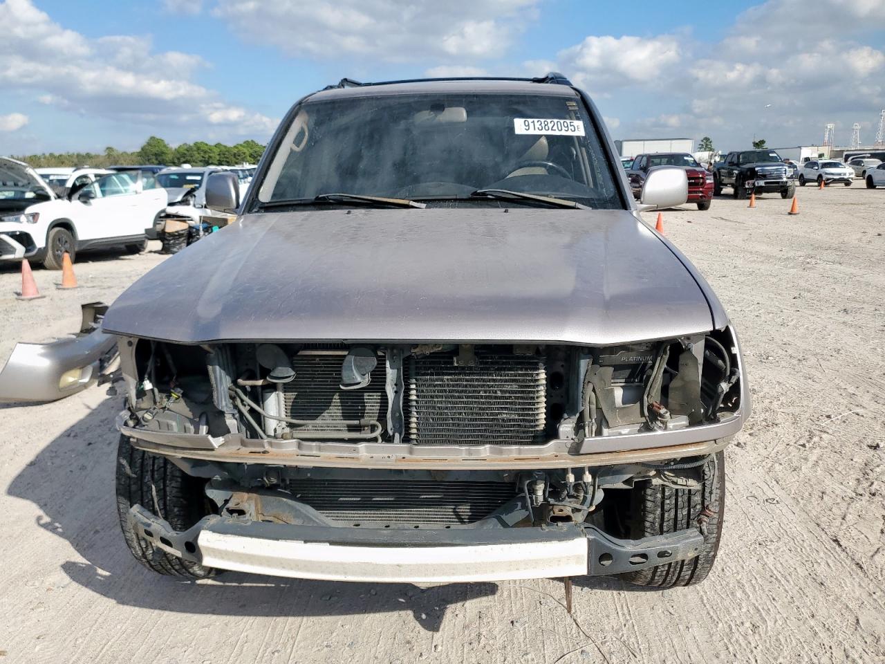2003 Toyota Land Cruiser Silver vin: JTEHT05J132034481