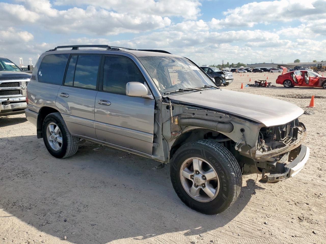 2003 Toyota Land Cruiser Silver vin: JTEHT05J132034481
