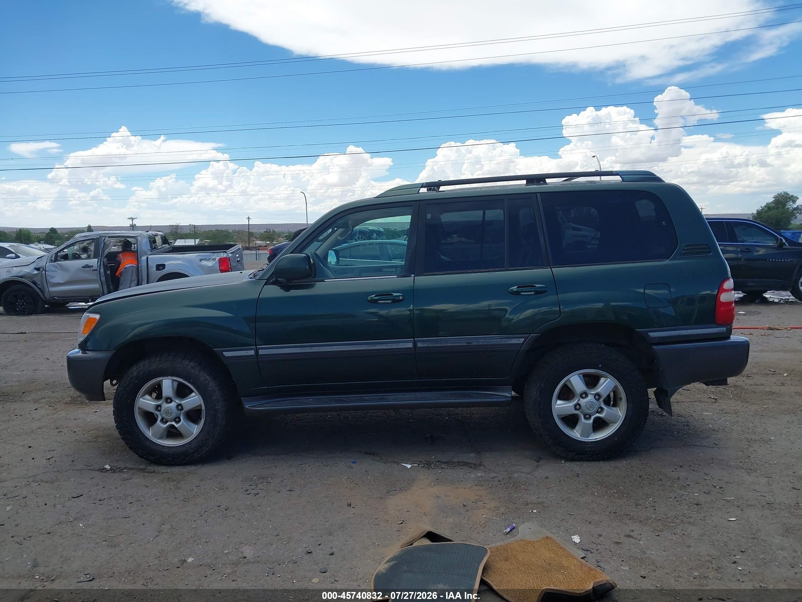 2005 Toyota Land Cruiser V8 Green vin: JTEHT05J152079245
