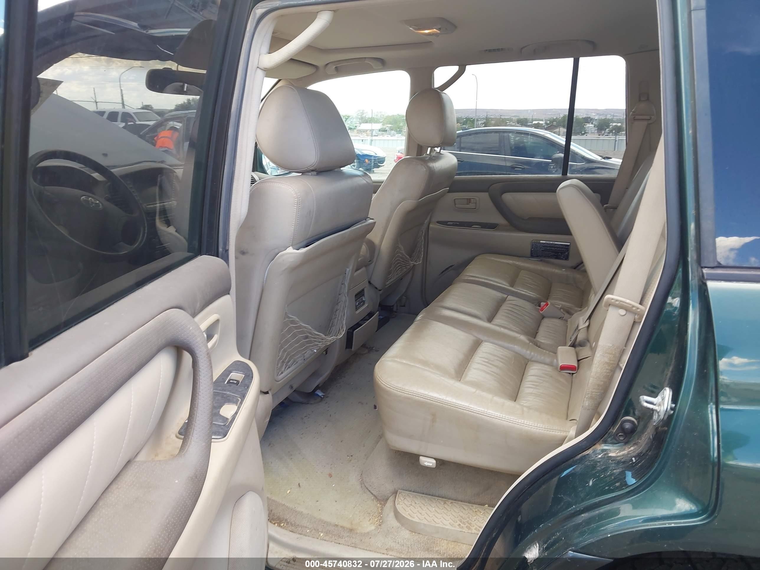 2005 Toyota Land Cruiser V8 Green vin: JTEHT05J152079245