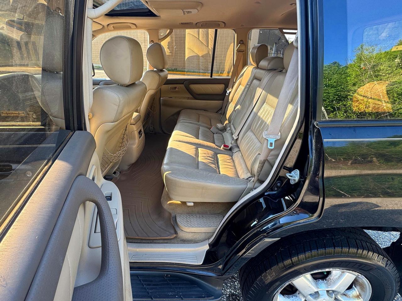 2003 Toyota Land Cruiser Base Black vin: JTEHT05J232032934