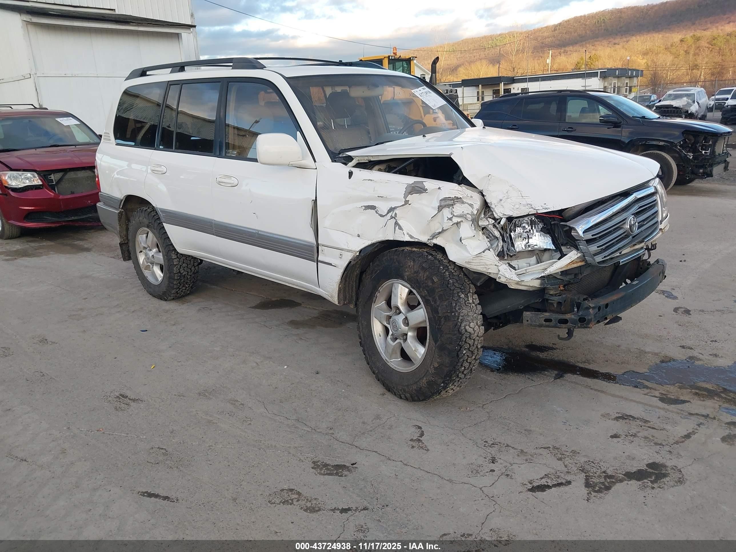 2003 Toyota Land Cruiser   Белый vin: JTEHT05J232043223