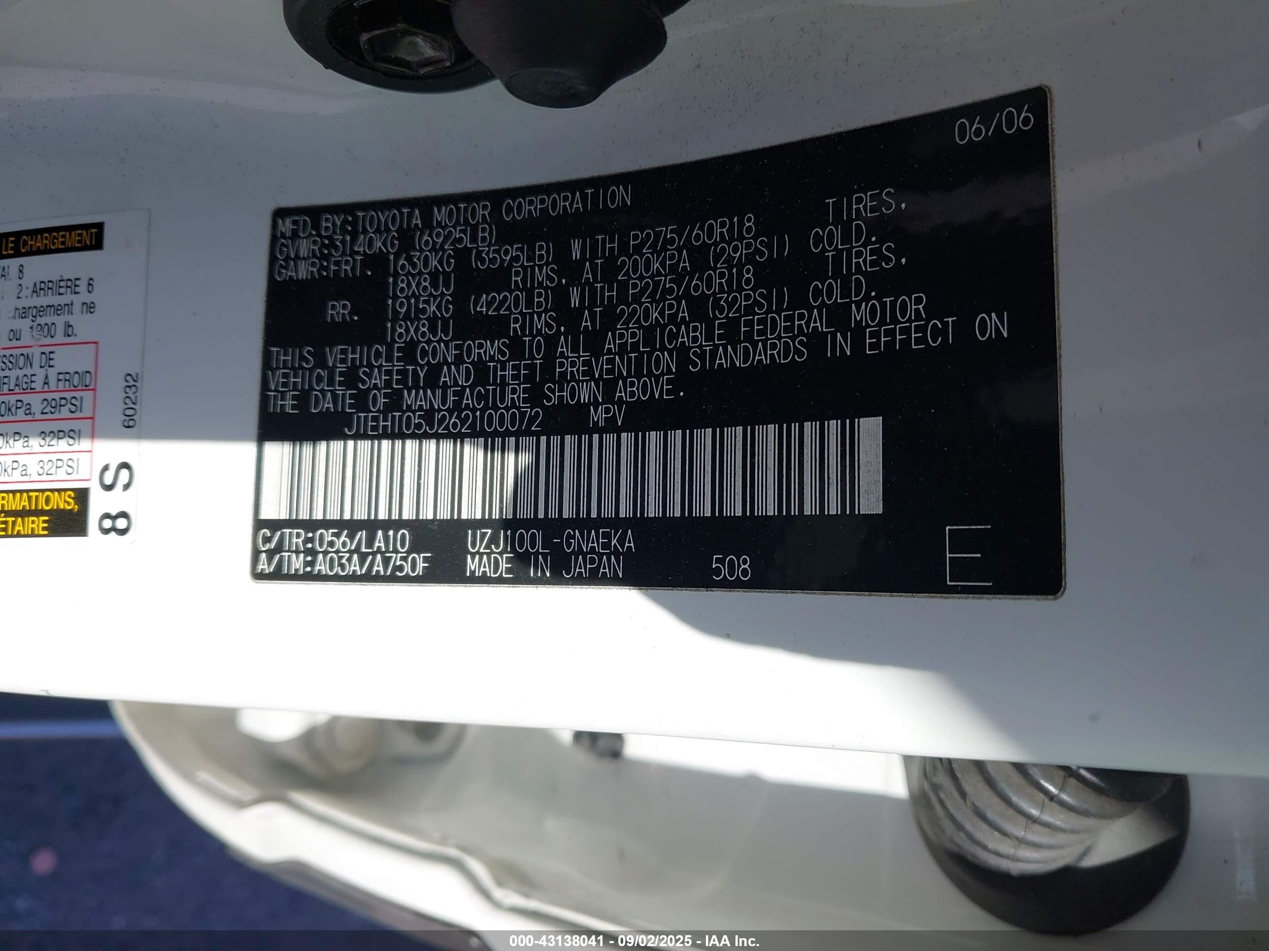 2006 Toyota Land Cruiser V8 White vin: JTEHT05J262100072