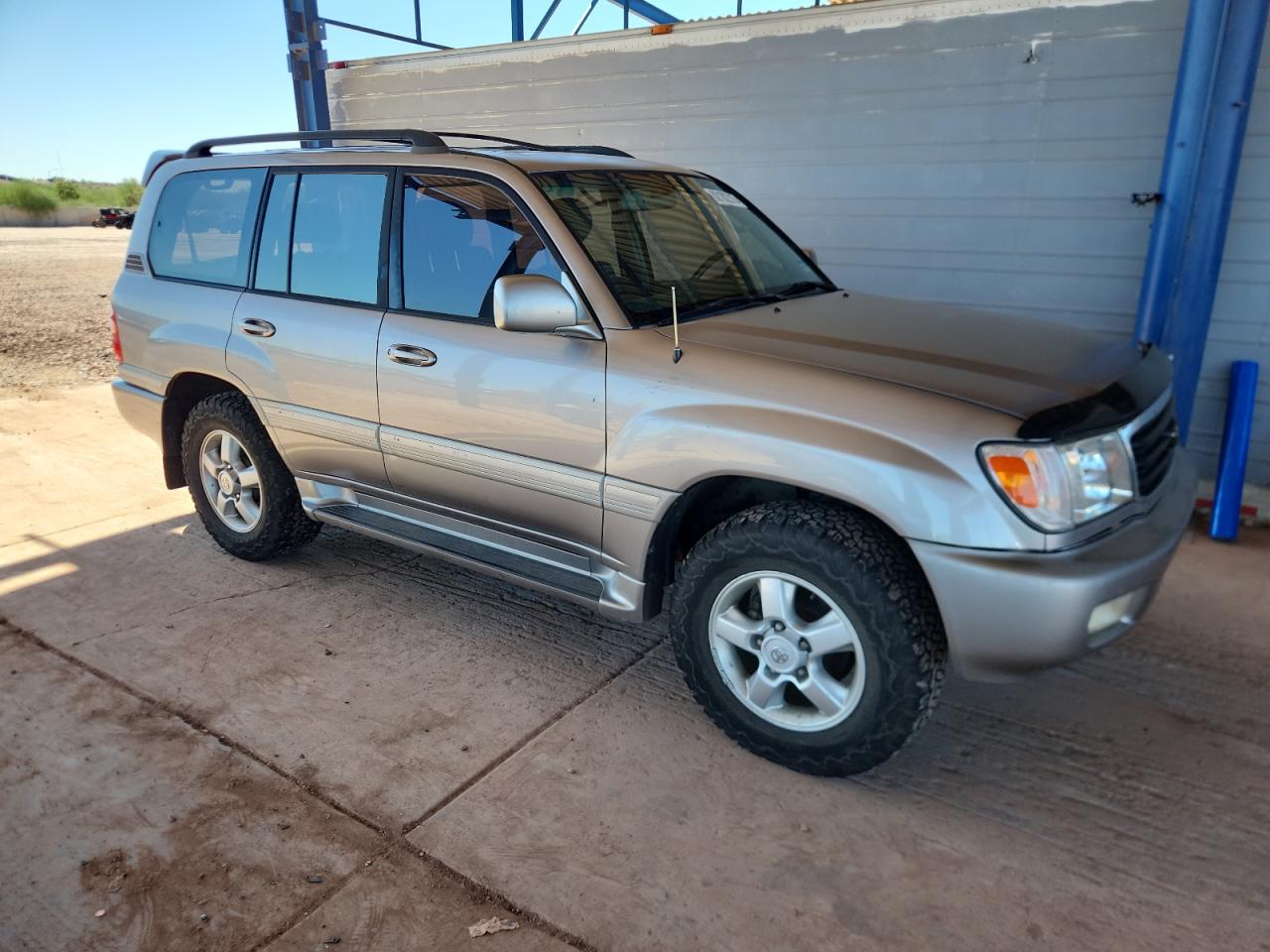 2002 Toyota Land Cruiser Серебряный vin: JTEHT05J322026509