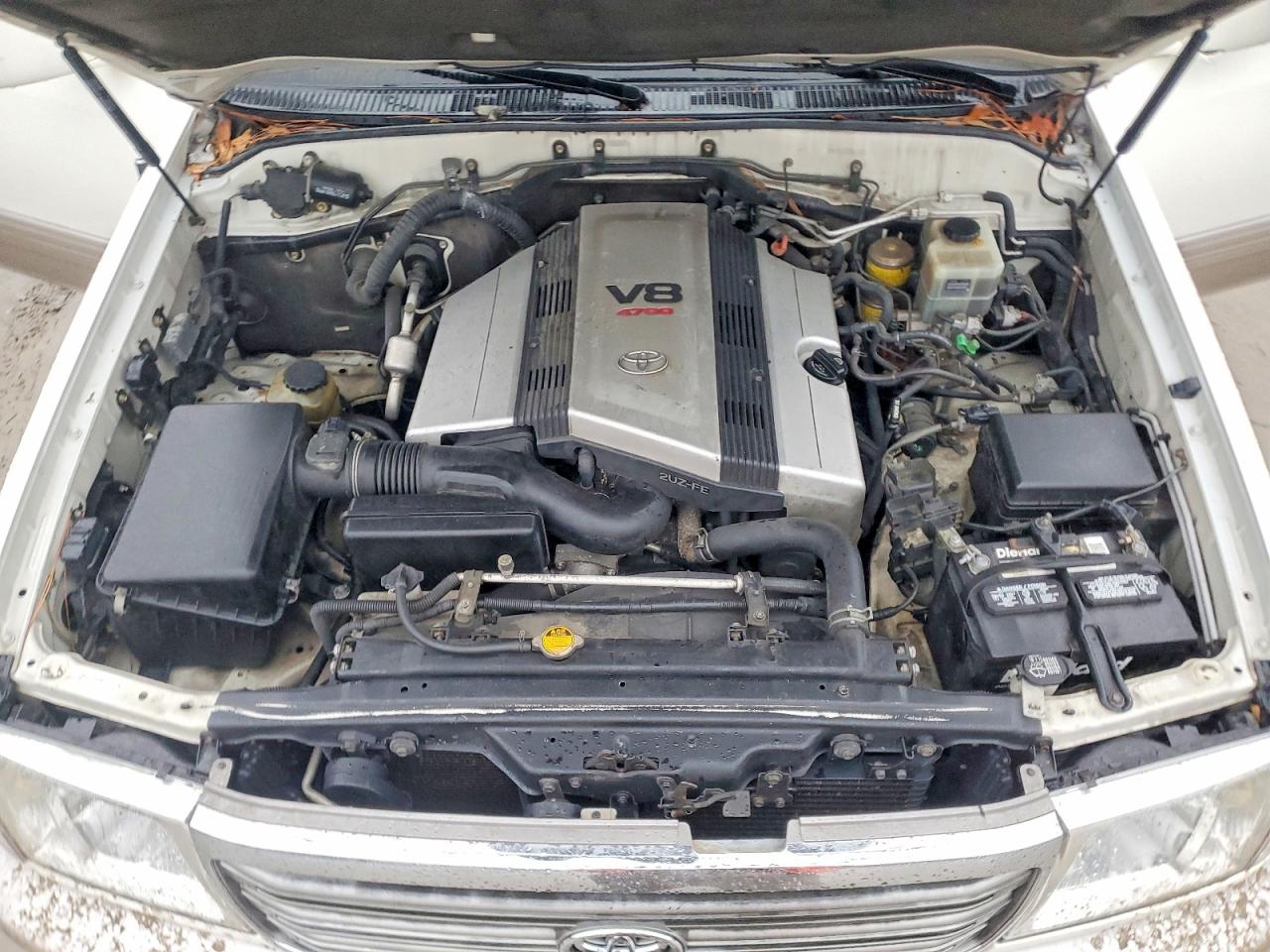 2003 Toyota Land Cruiser White vin: JTEHT05J332045854