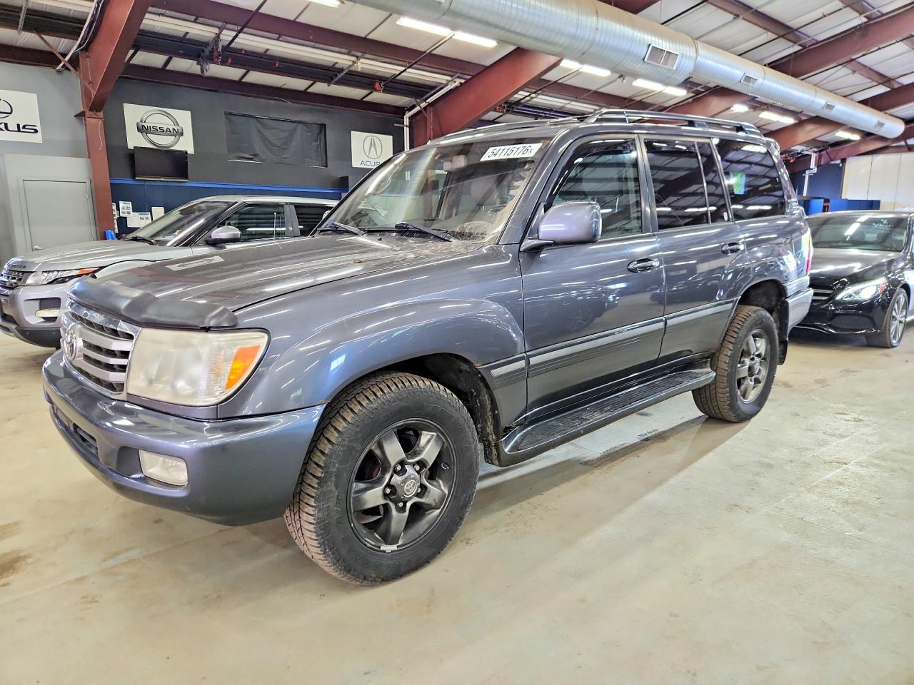 2006 Toyota Land Cruiser Base Gray vin: JTEHT05J362080785