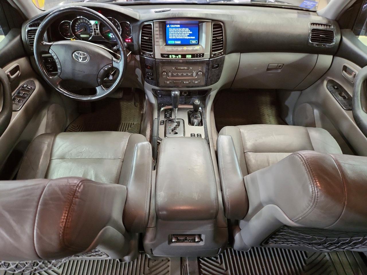 2006 Toyota Land Cruiser Base Gray vin: JTEHT05J362080785