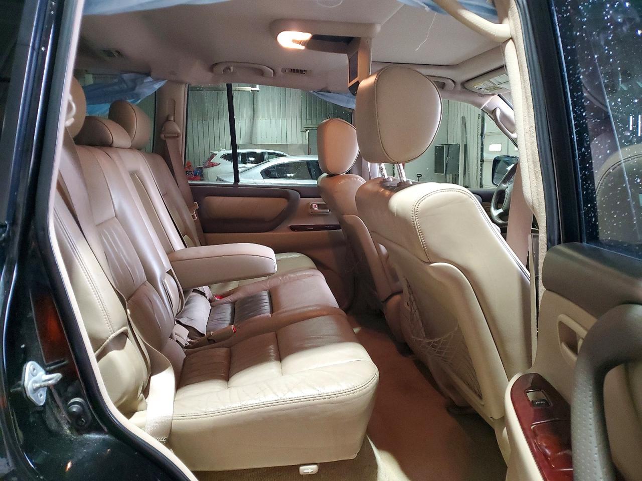2006 Toyota Land Cruiser Base Black vin: JTEHT05J362086845