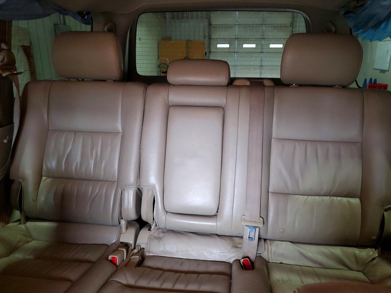 2006 Toyota Land Cruiser Base Black vin: JTEHT05J362086845