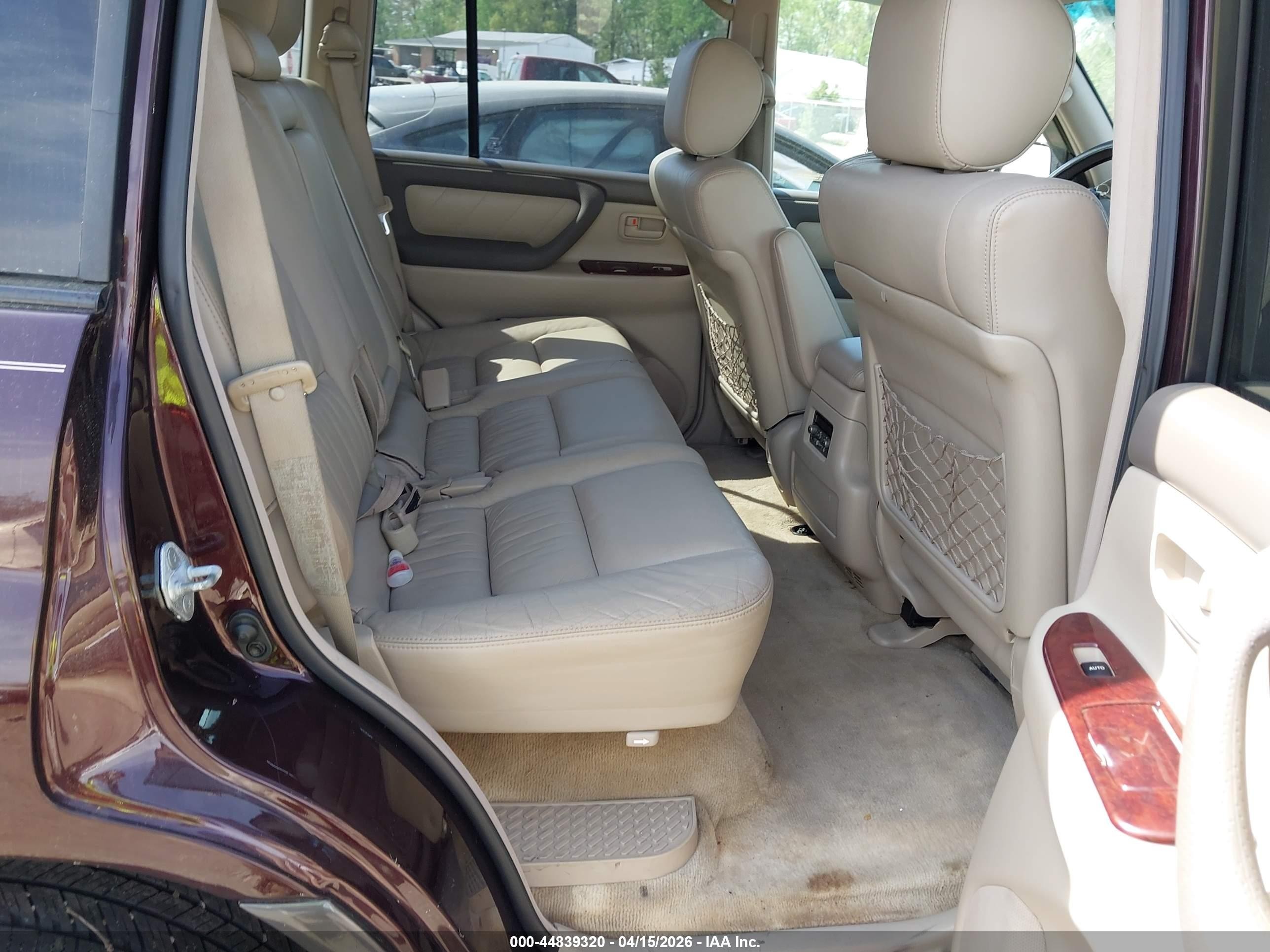 2006 Toyota Land Cruiser V8 Purple vin: JTEHT05J362097943