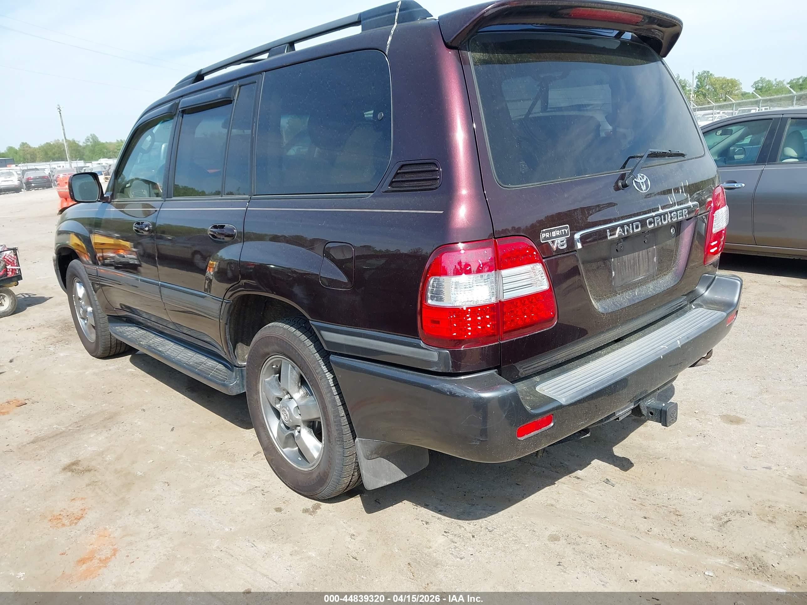2006 Toyota Land Cruiser V8 Purple vin: JTEHT05J362097943