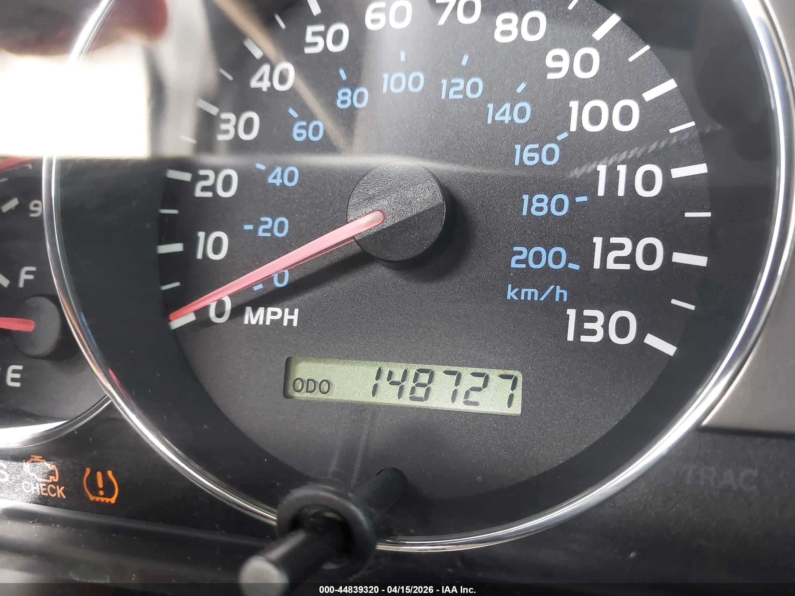 2006 Toyota Land Cruiser V8 Purple vin: JTEHT05J362097943