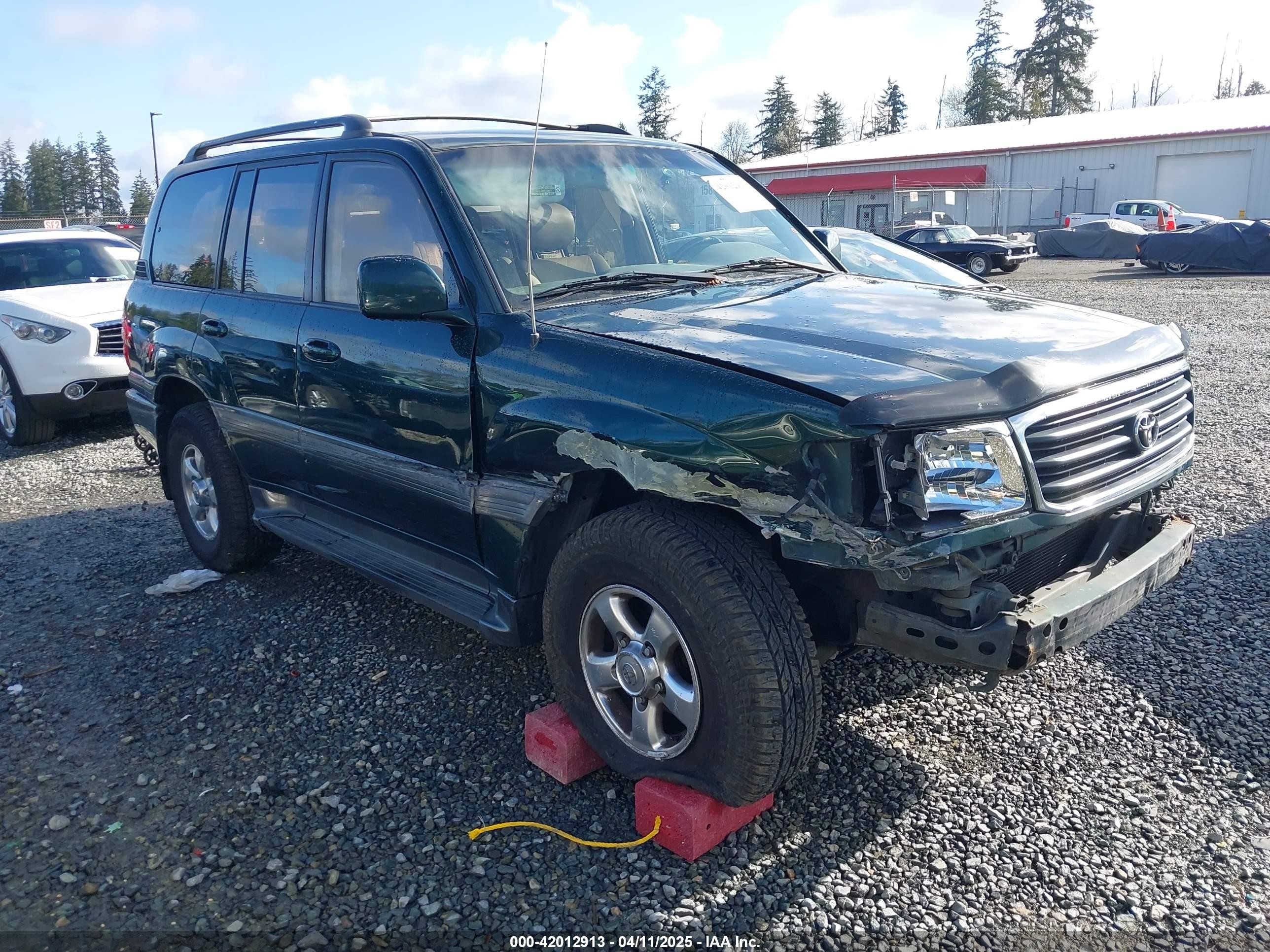 2001 Toyota Land Cruiser   Зеленый vin: JTEHT05J412010091