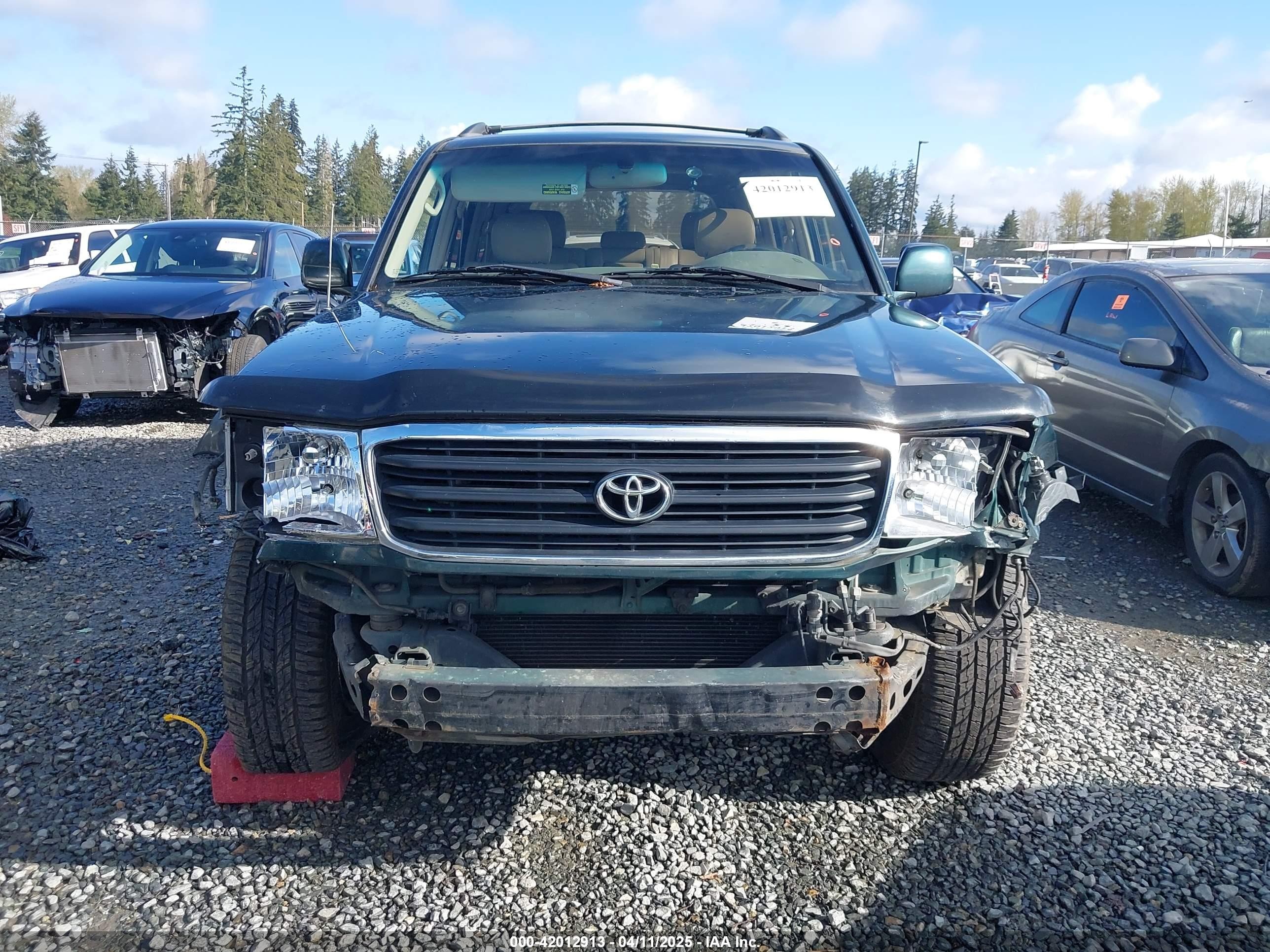 2001 Toyota Land Cruiser   Green vin: JTEHT05J412010091