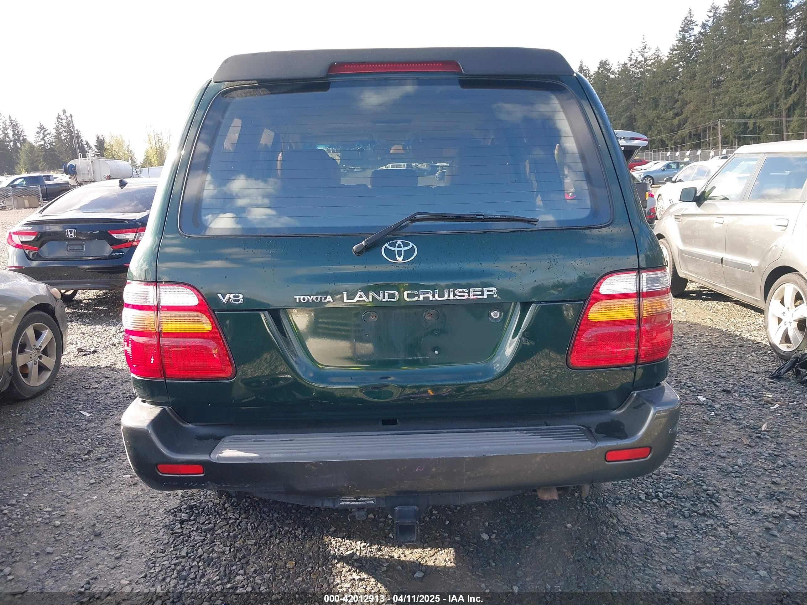 2001 Toyota Land Cruiser   Green vin: JTEHT05J412010091