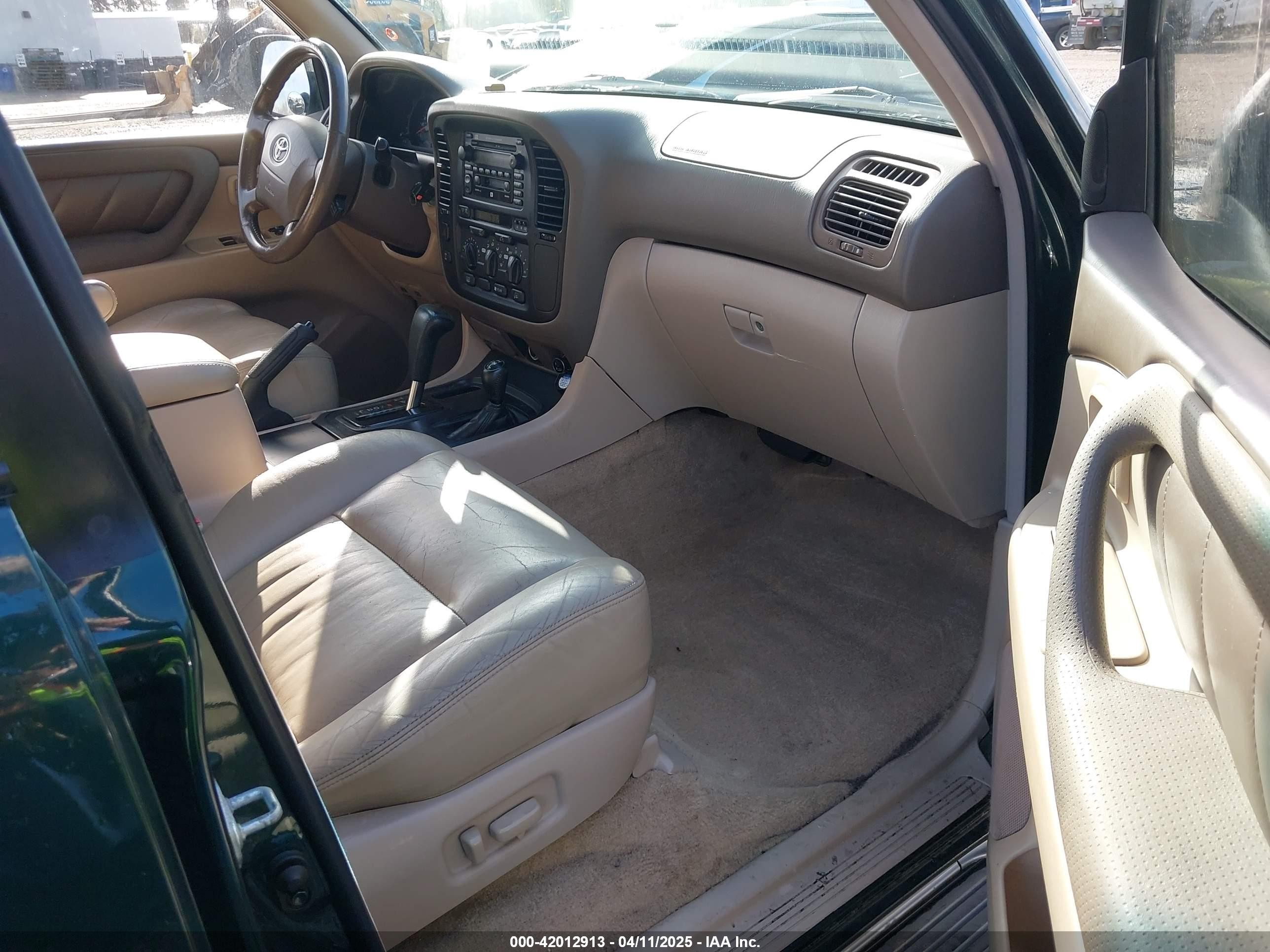 2001 Toyota Land Cruiser   Green vin: JTEHT05J412010091