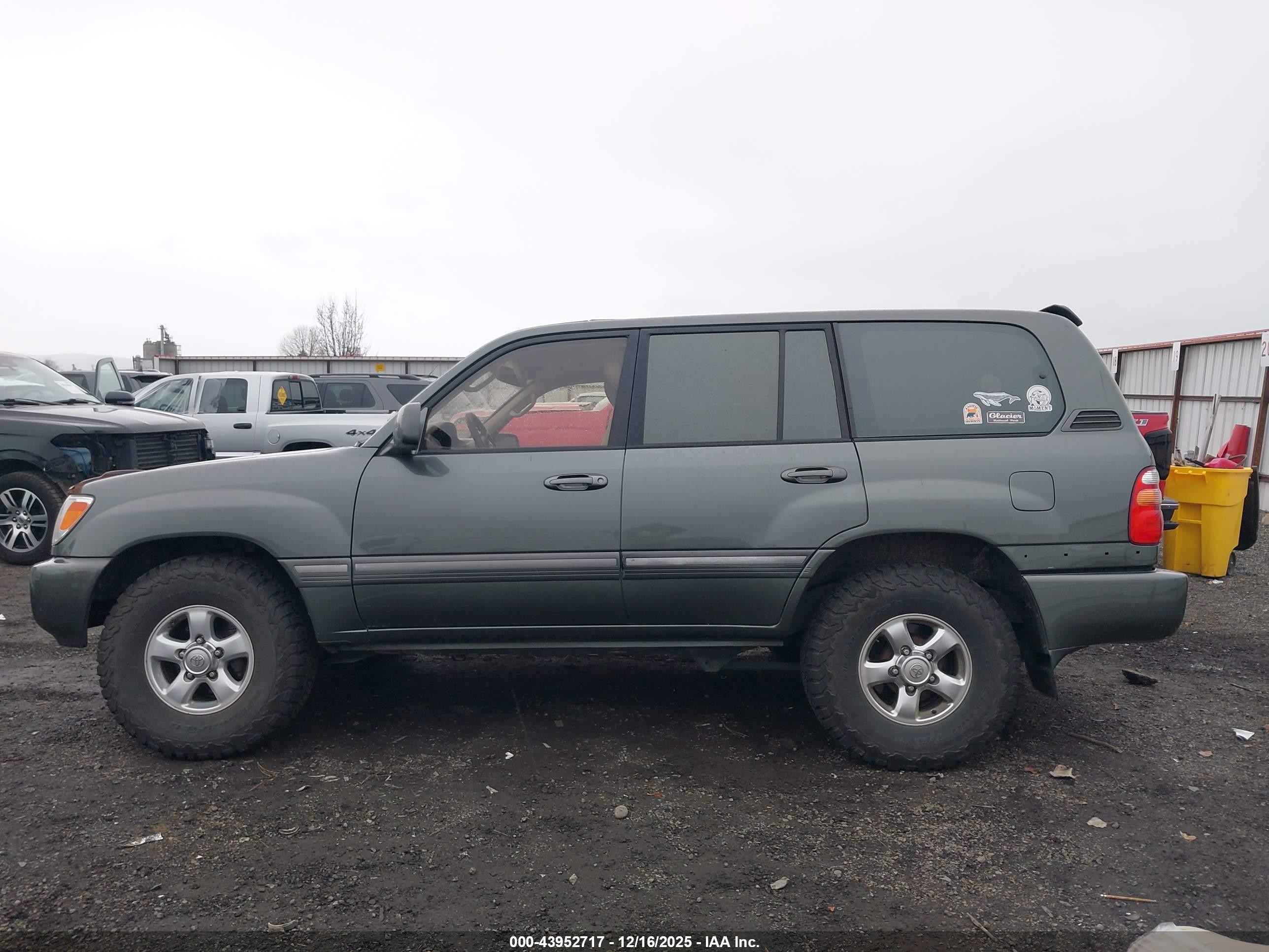2001 Toyota Land Cruiser   Green vin: JTEHT05J412011838