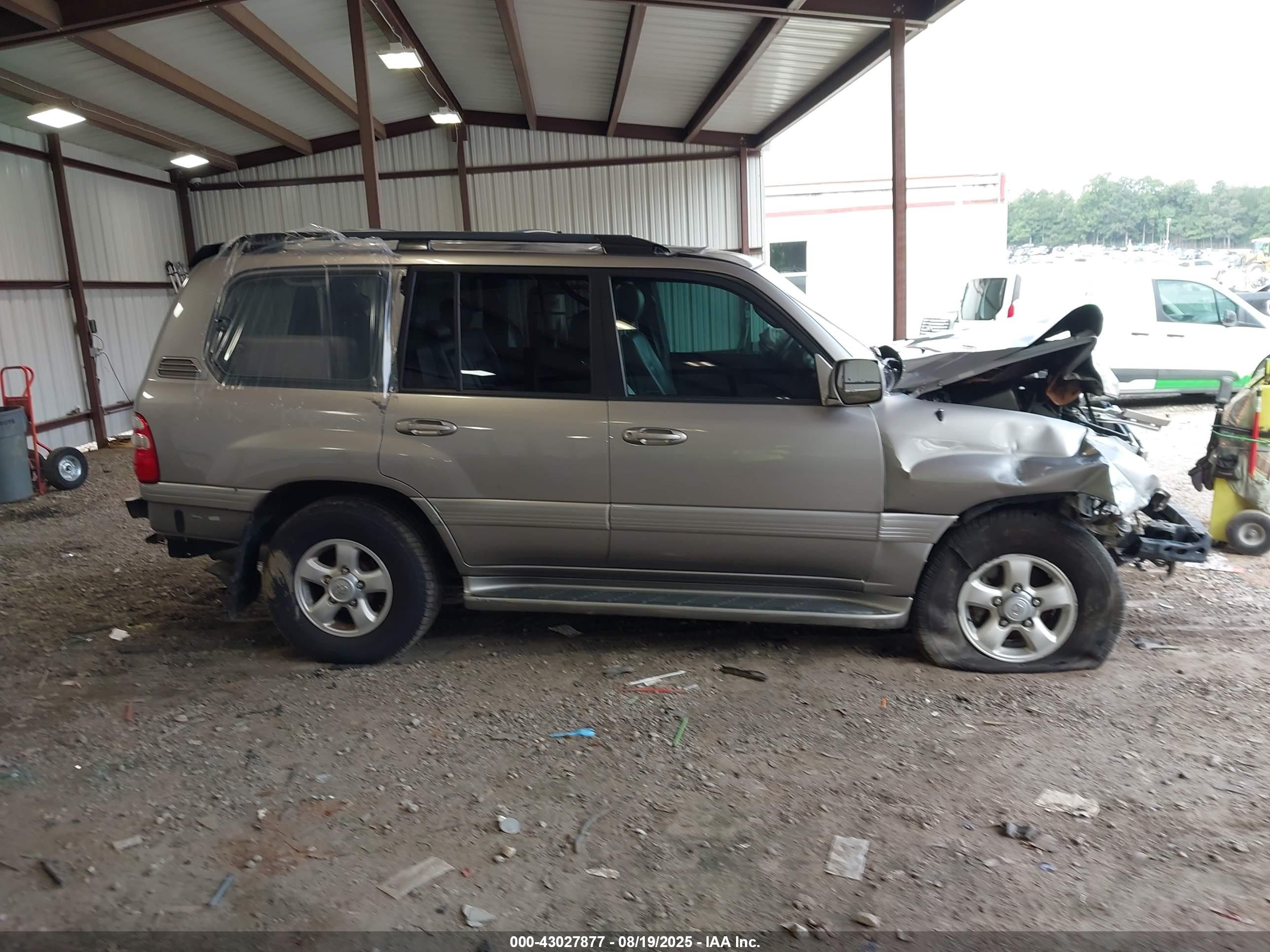 2004 Toyota Land Cruiser   Gray vin: JTEHT05J442057691