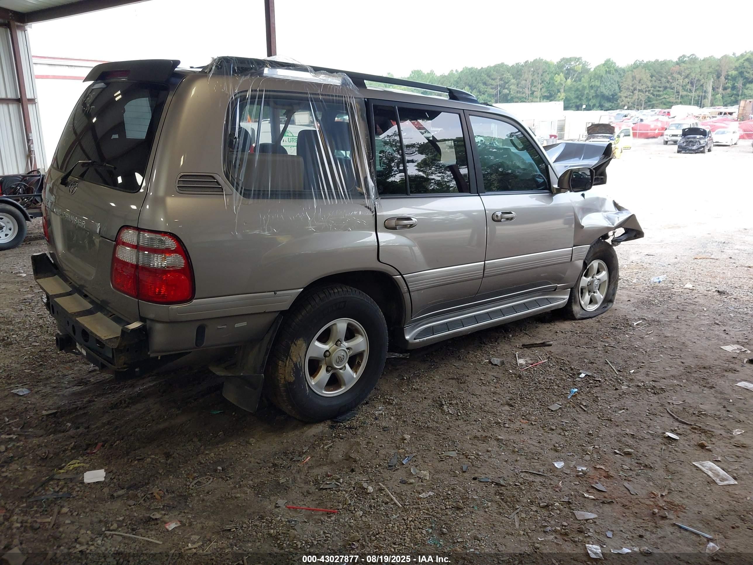 2004 Toyota Land Cruiser   Gray vin: JTEHT05J442057691