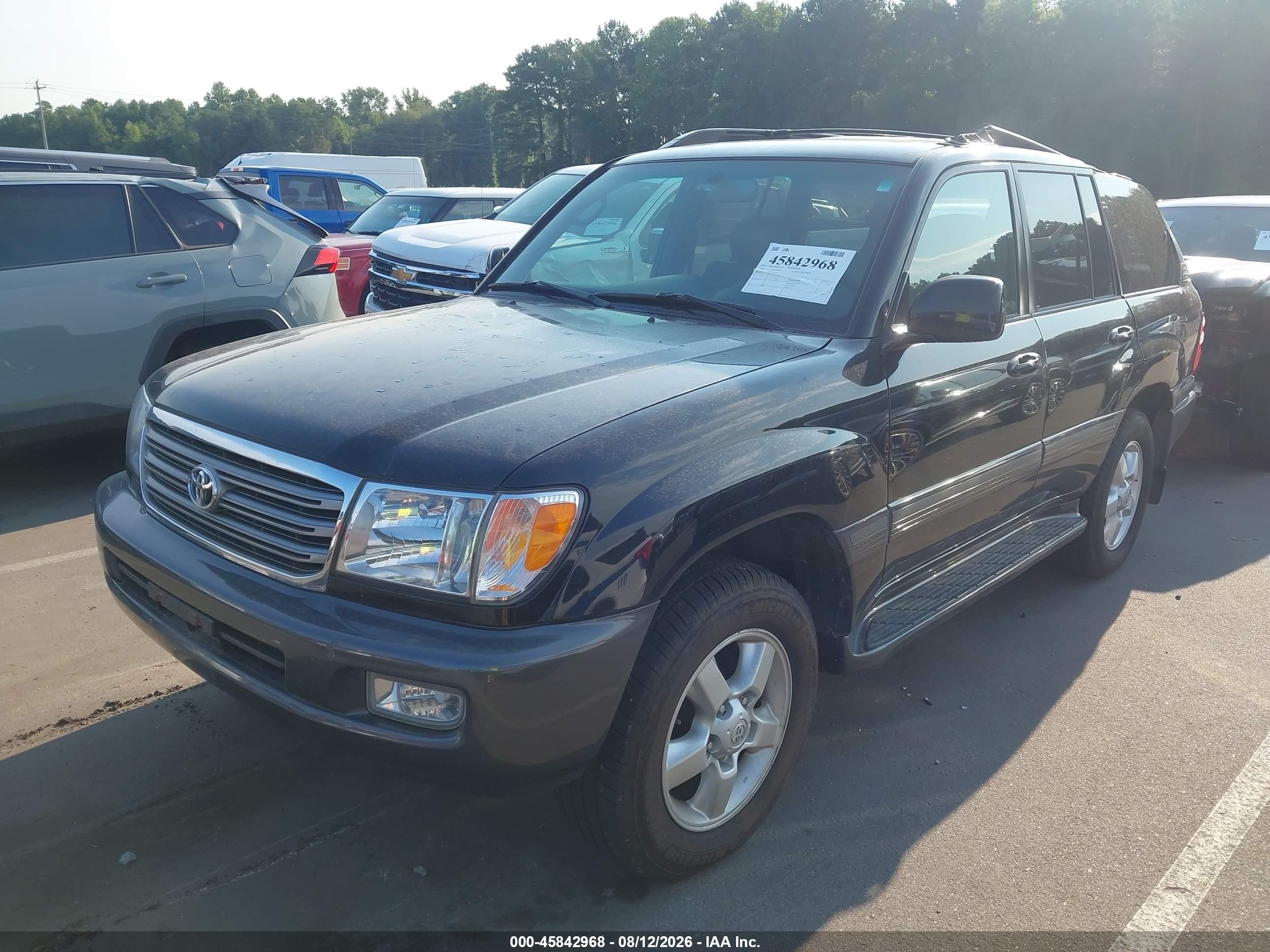 2004 Toyota Land Cruiser   Black vin: JTEHT05J442064303