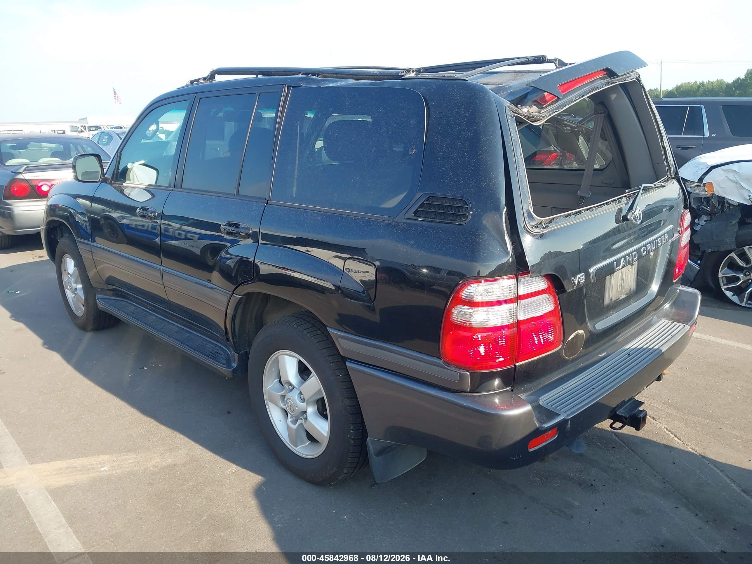 2004 Toyota Land Cruiser   Black vin: JTEHT05J442064303