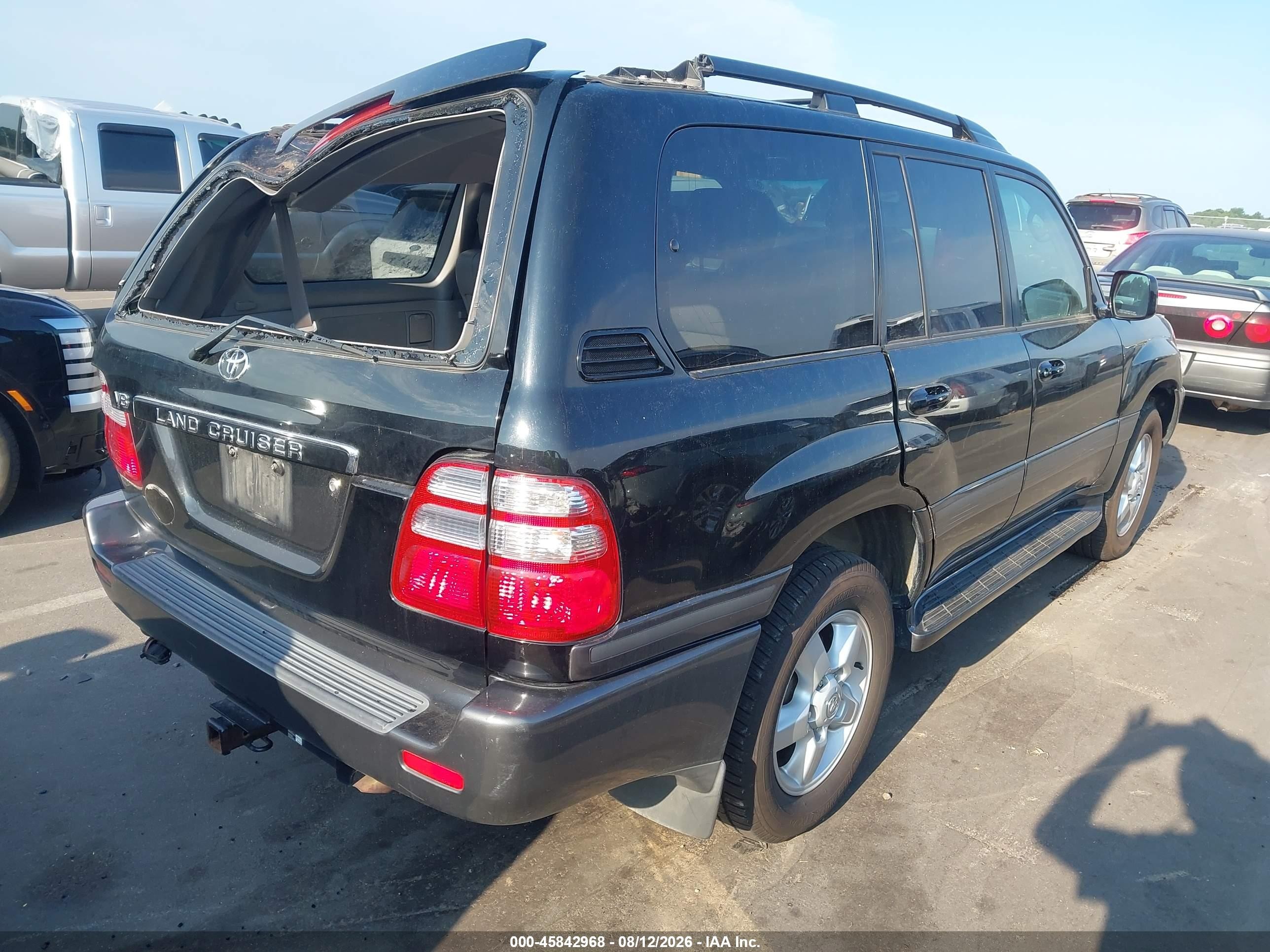2004 Toyota Land Cruiser   Black vin: JTEHT05J442064303