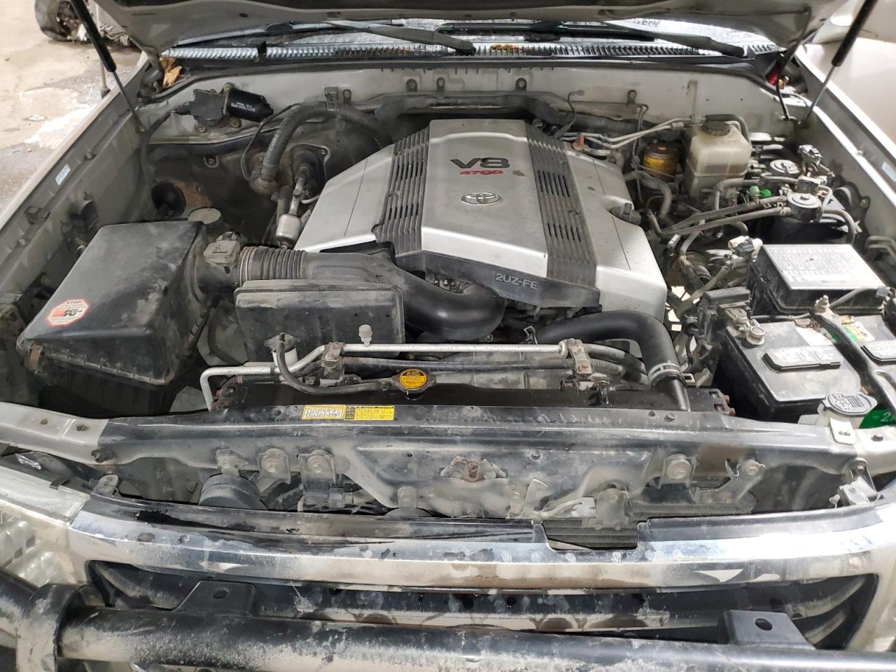 2002 Toyota Land Cruiser Silver vin: JTEHT05J522029640