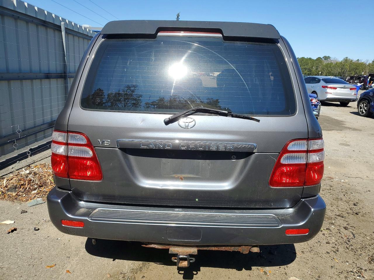 2003 Toyota Land Cruiser Gray vin: JTEHT05J532034032
