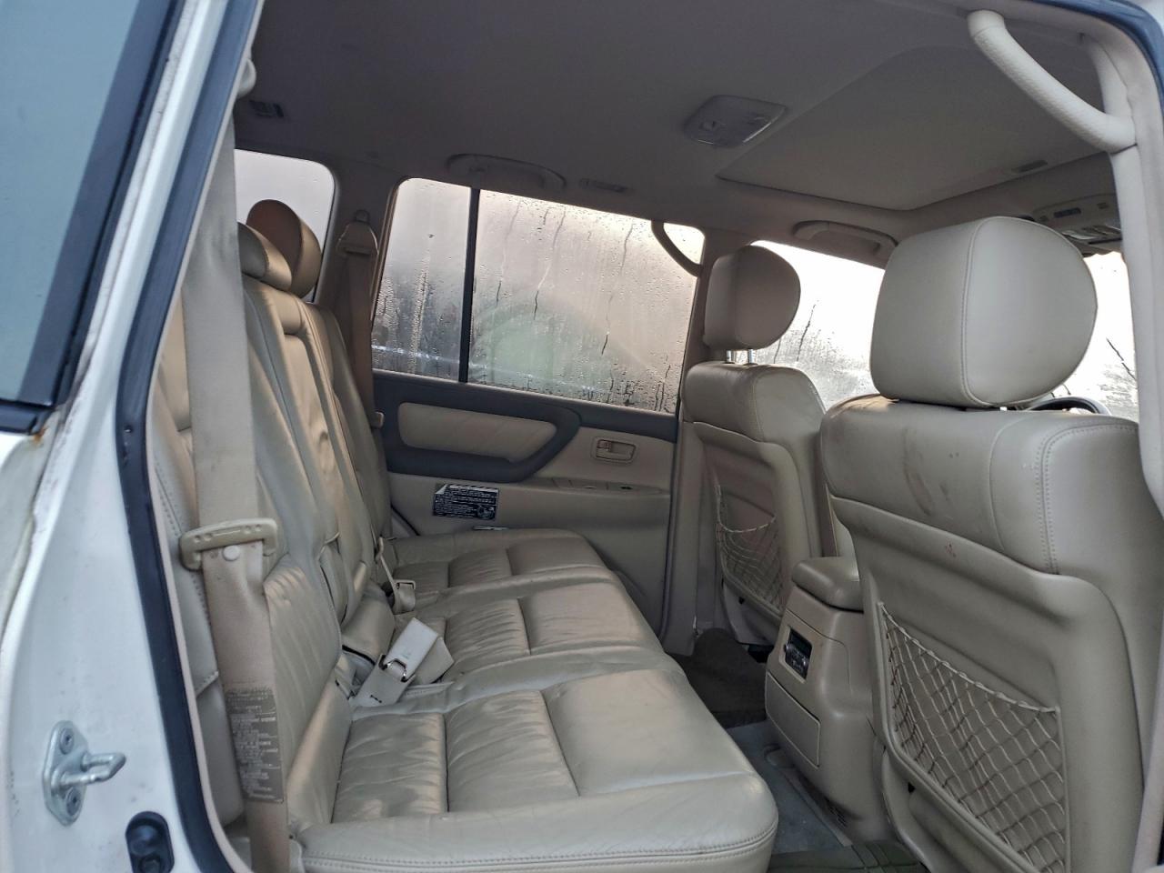 2003 Toyota Land Cruiser White vin: JTEHT05J532039392
